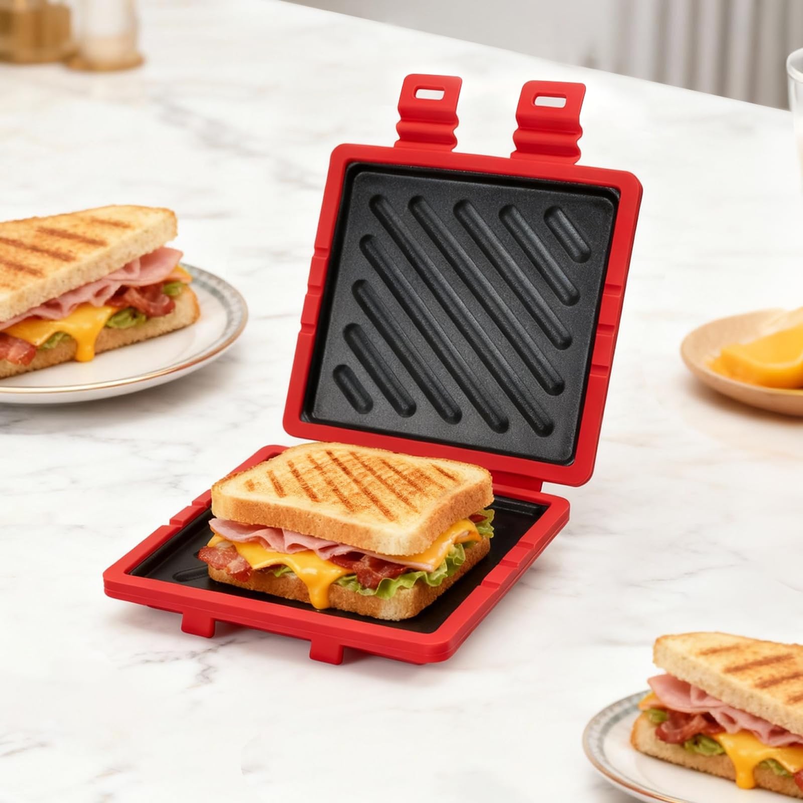 Microwave Sandwich Maker, Microwave Toaster with Adjustable Silicone Strap, R…