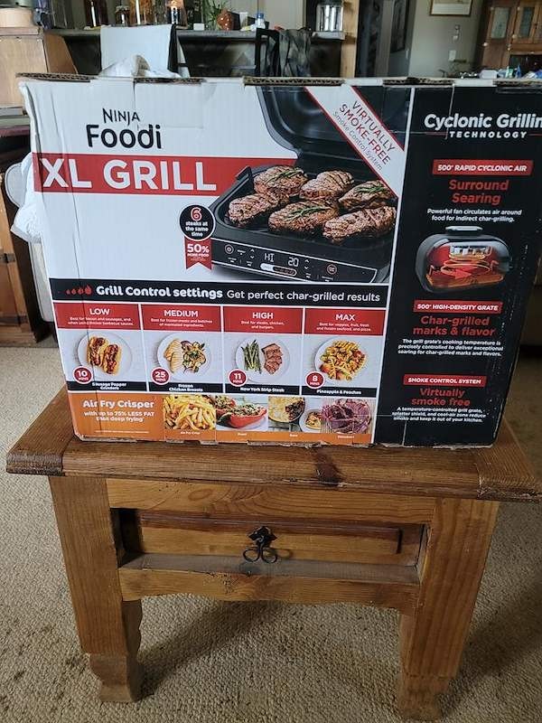 Brand New Ninja IG601 Foodi Smart XL Pro 7-in-1 Indoor Grill/Griddle Combo