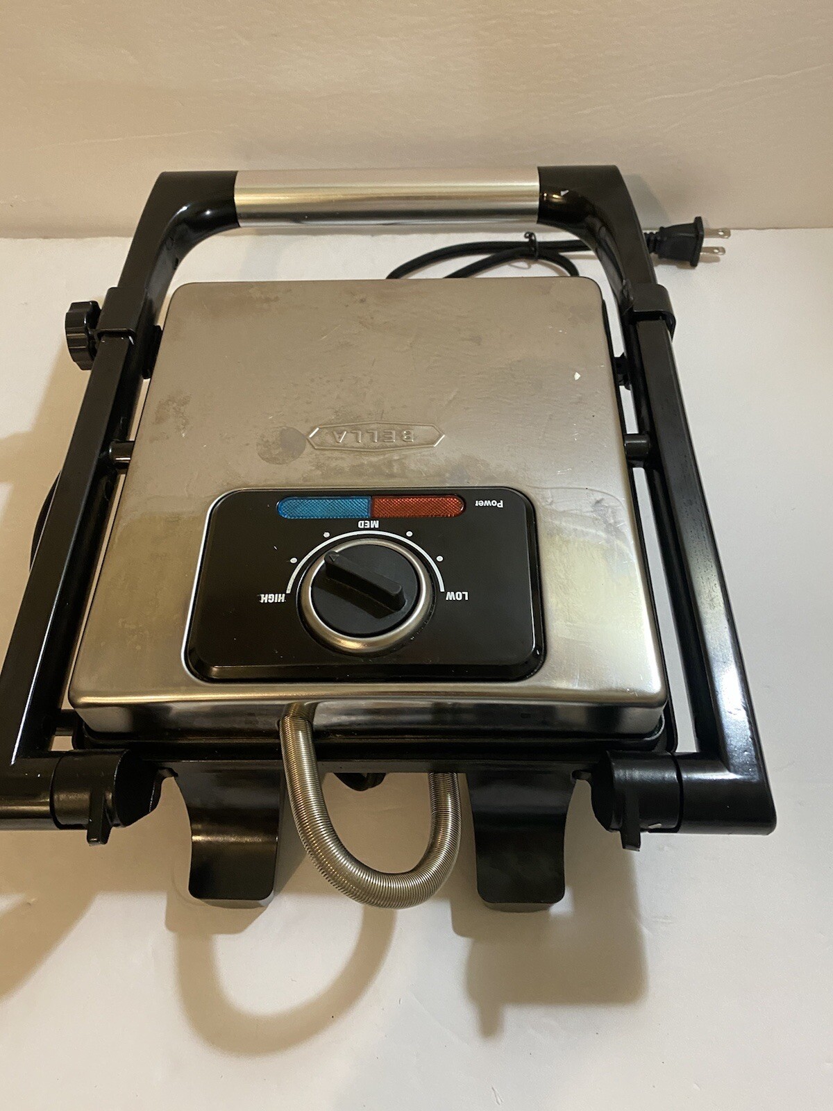 Bella Panni Press Ribbed Sandwich Maker Grill Model GH-815