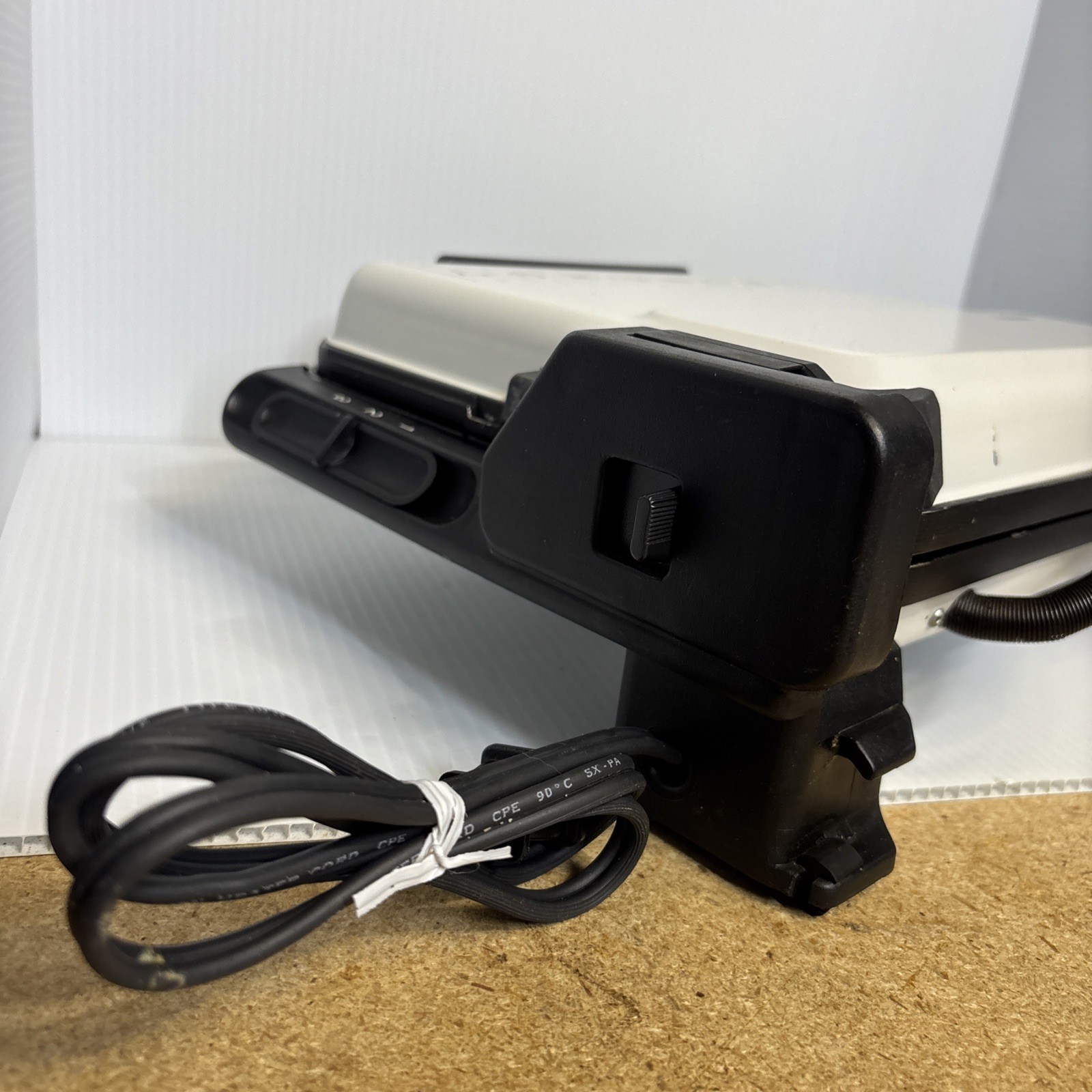 Bosch Smokeless Electric Grill Countertop Grill KGW 3