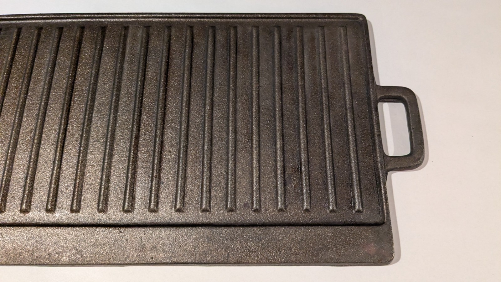 Tomlinson 18″ Reversible Cast Iron Griddle Double Burner Flat & Grill 1016904