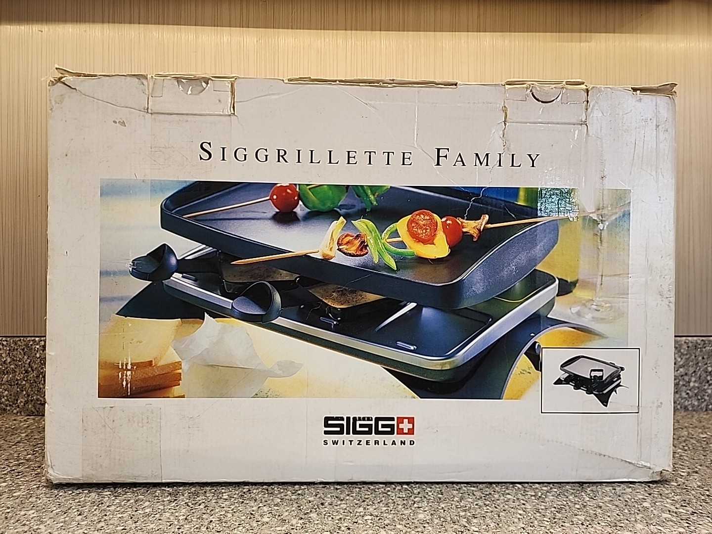 EUROPEAN VOLTAGE! 230V 1250W SIGG Grillette Family Electric Grill Cast Iron Top