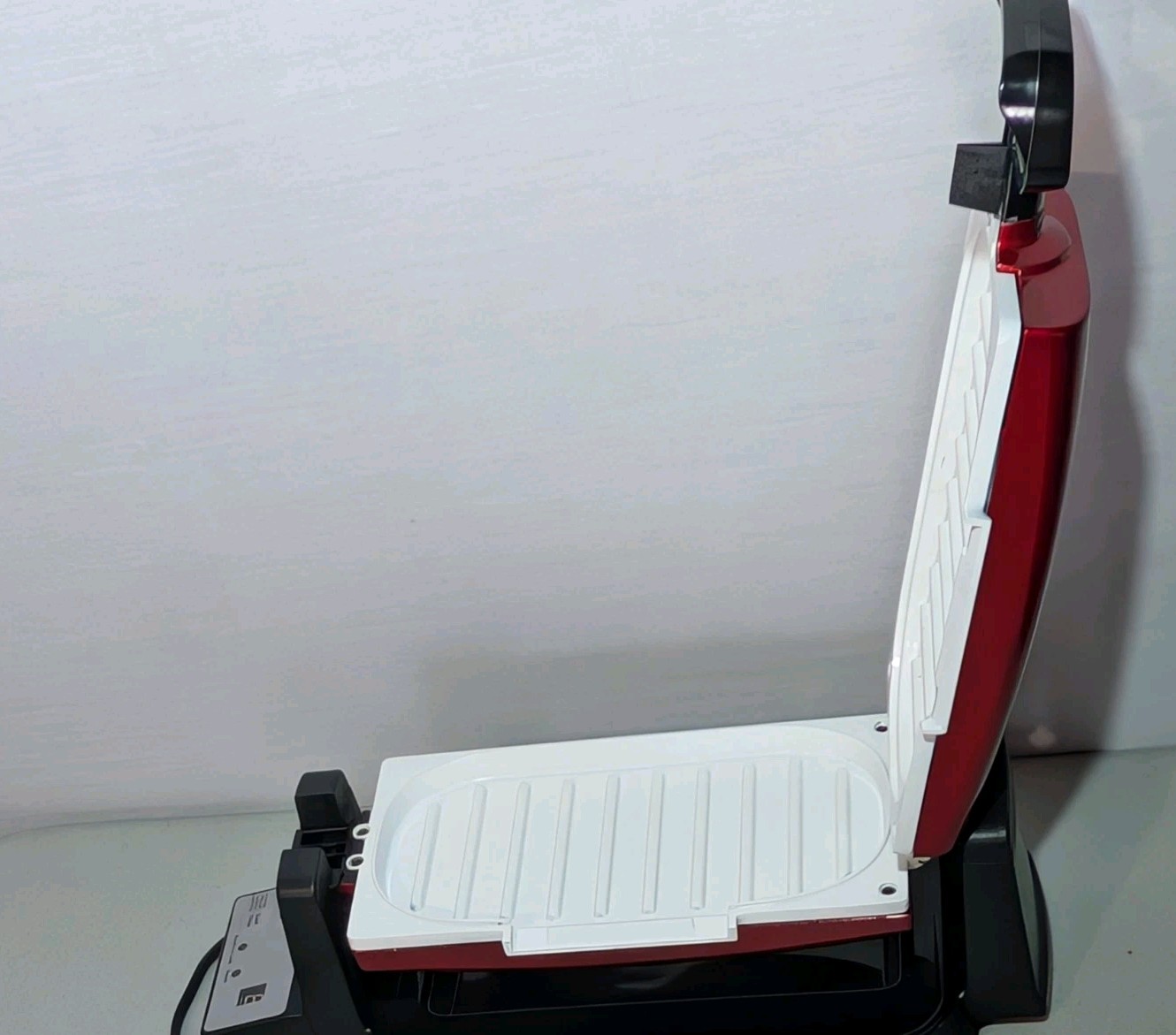 Oster 7-Minute Grill with DuraCeramic Coating and Digital Timer USED.