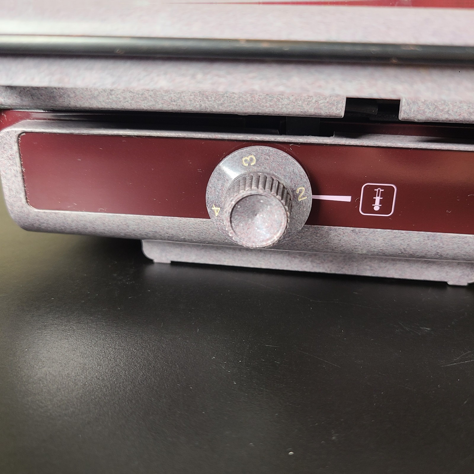 VTG 90s / 00s Toastmaster Grillerie Model 2000 Speed Grill & Bakery w/ Plates