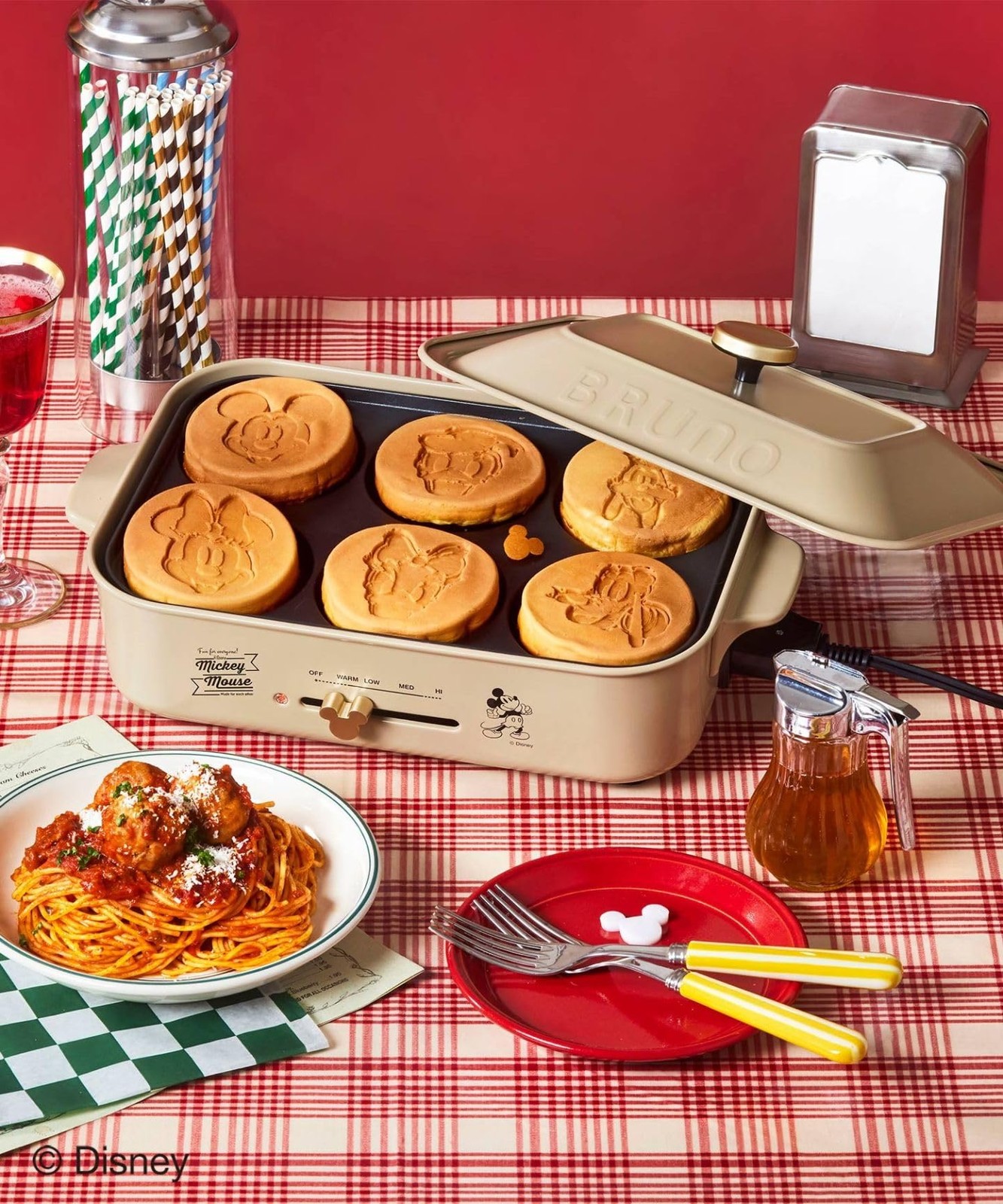 Bruno BOE134-BE Disney Compact Hot Plate 3 Plates Beige 1200W Japan New In Box