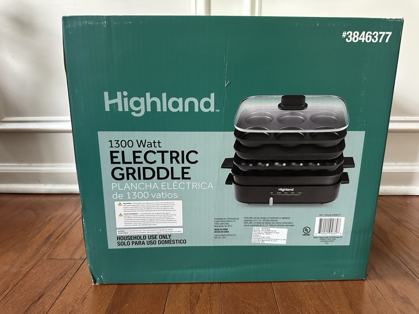 Highland 1300W Indoor Electric Griddle Black Non-Stick Temp Control 3846377