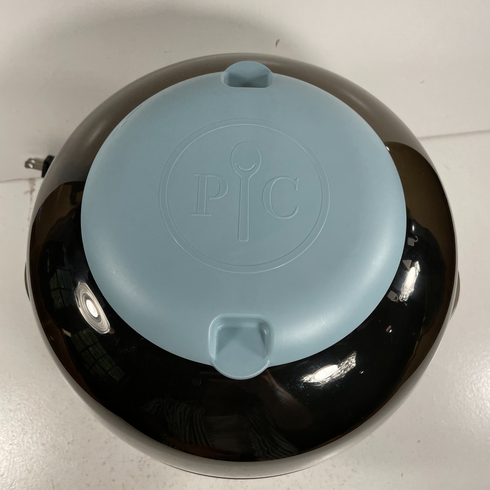 Pampered Chef Electric Pop & Stir Popcorn Maker .Candieds Nuts As Well 100896