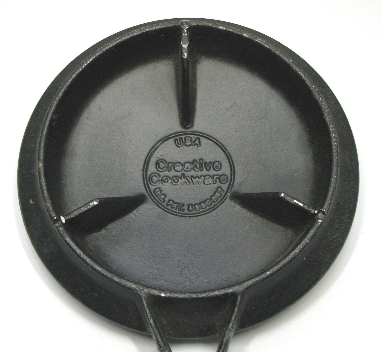 Vintage Crepe Griddle By Creative Cookware. Cast Iron, Wood Handle. MADE IN USA
