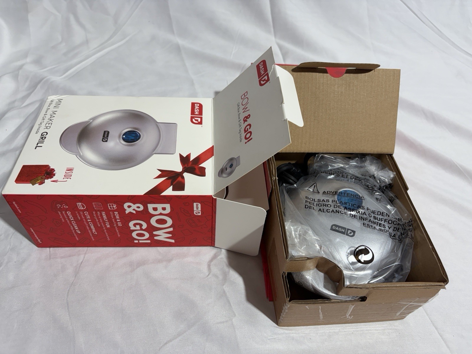 DASH Mini Maker Grill Indoor Electric Portable Round Silver
