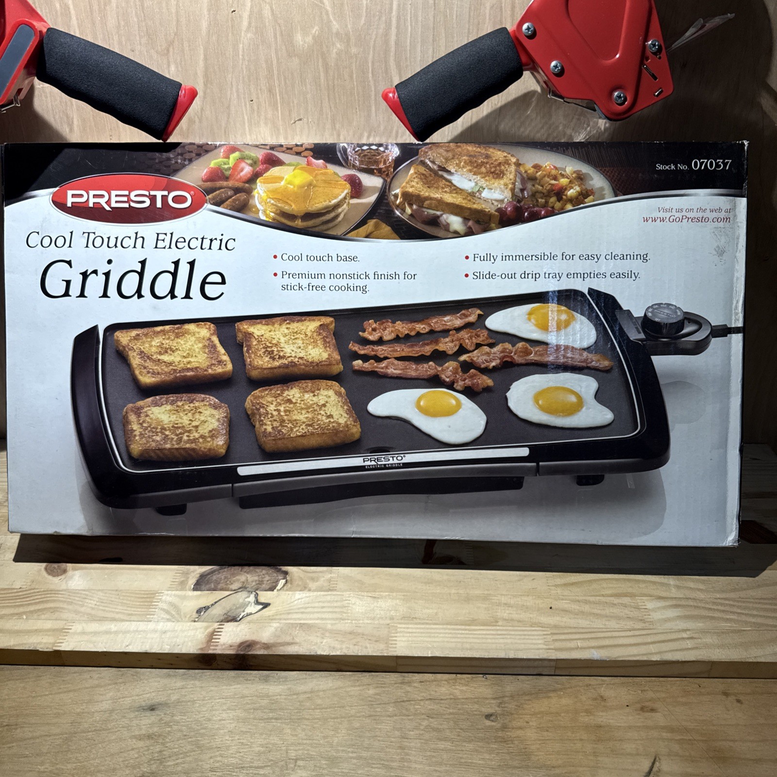 Presto 07047 Cool Touch Electric Griddle – LARGE COOKING SURFACE – Free Shipping
