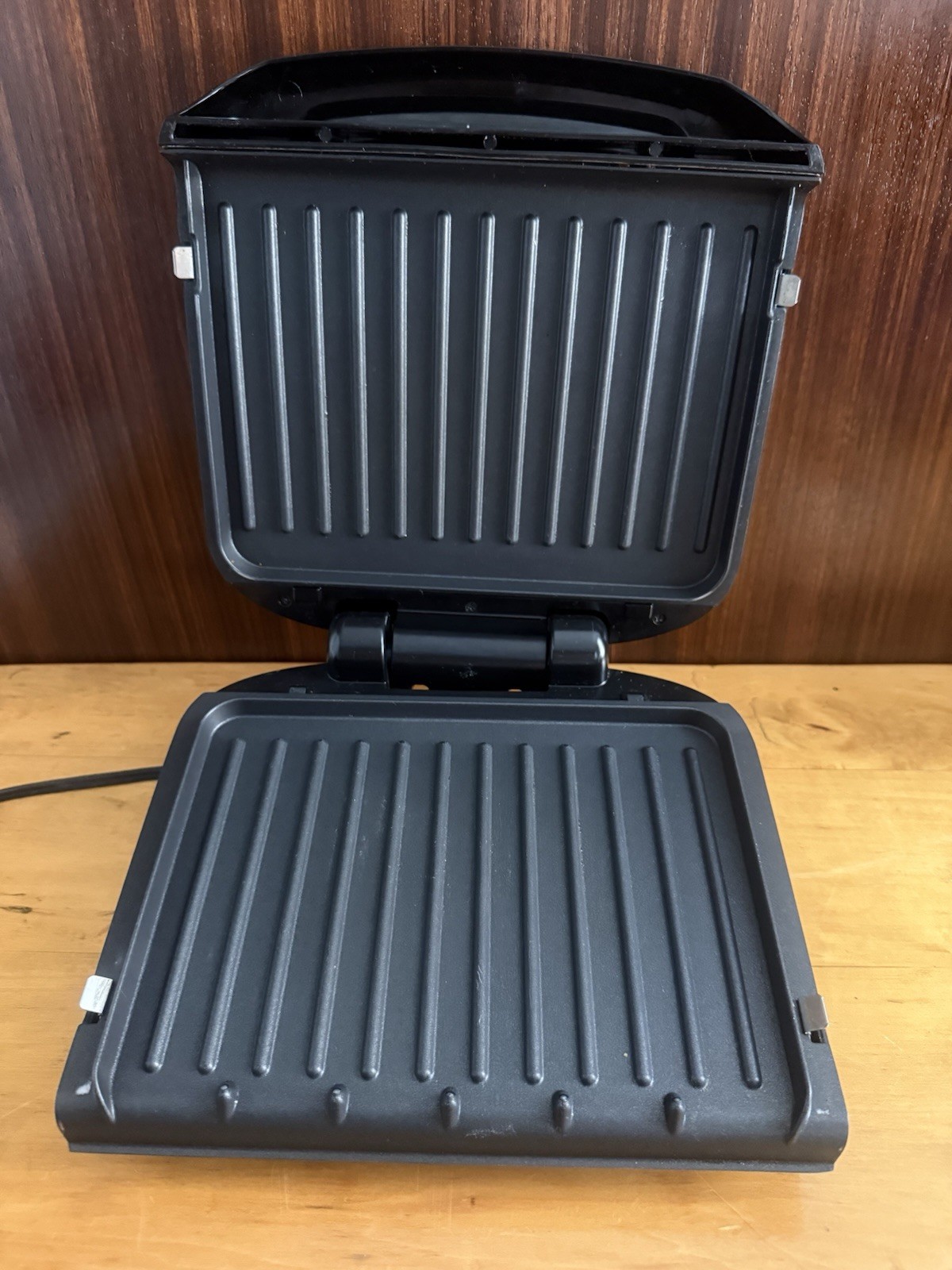 George Foreman GRP1060B Removable Plate Grill – Black
