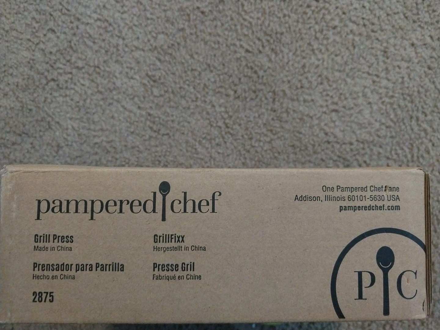 NEW Pampered Chef Grill Press #2875 – Cast Iron Heavy-Duty Press, Even Searing