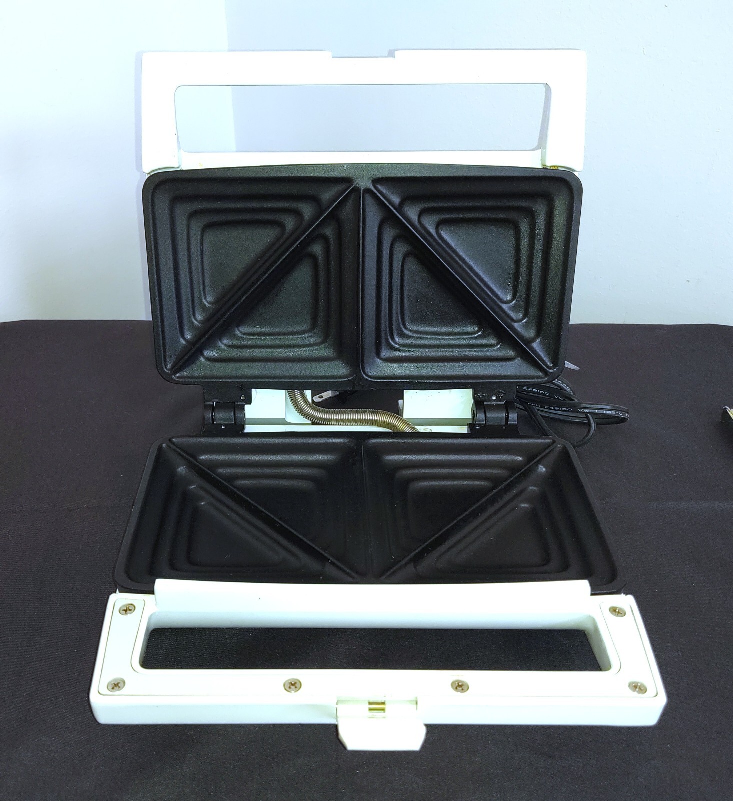 OSTER SANDWICH MAKER