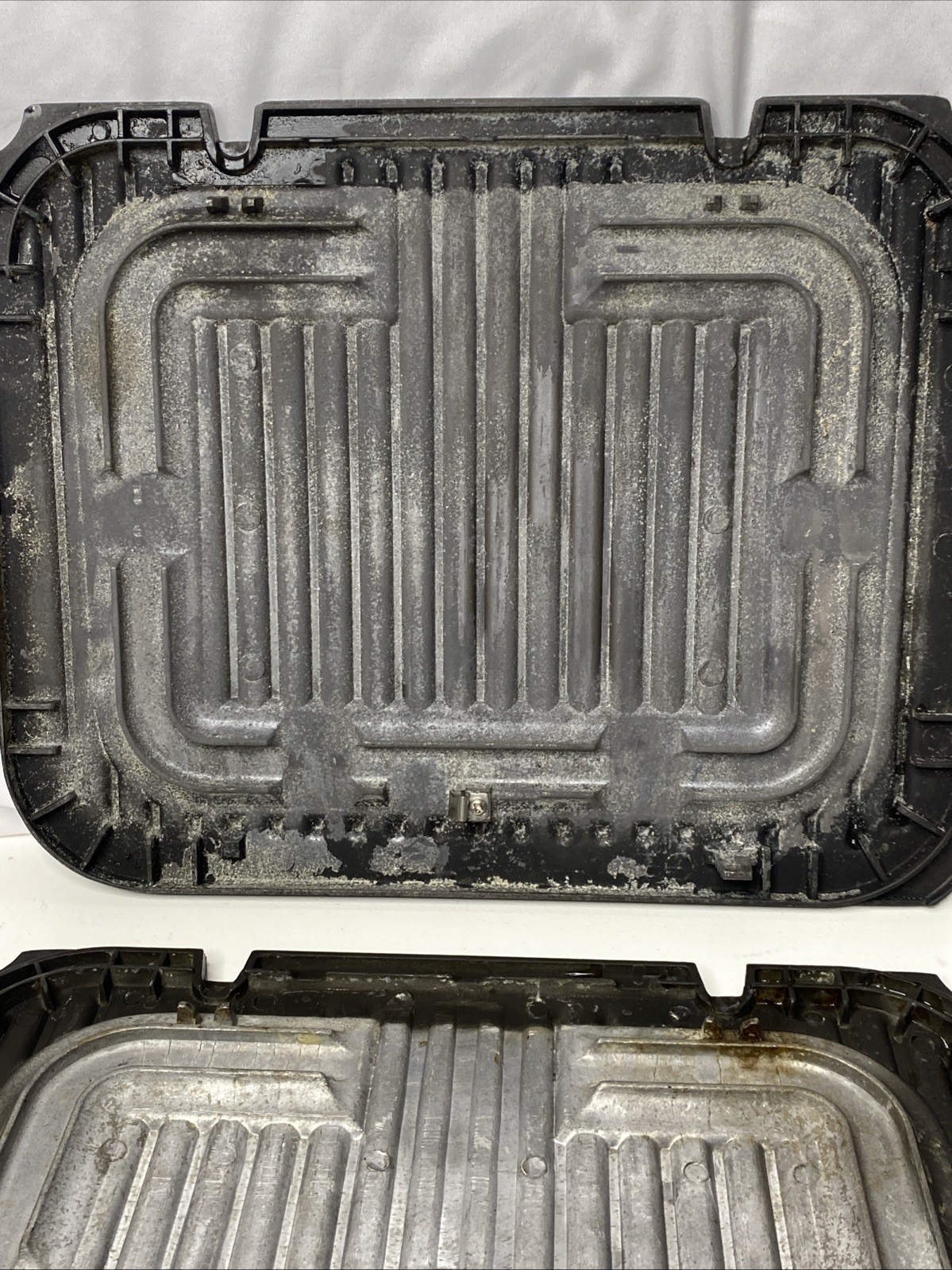 Cuisinart GR-4 Griddler Non Stick Grill Griddle Panini Upper & Lower Plates