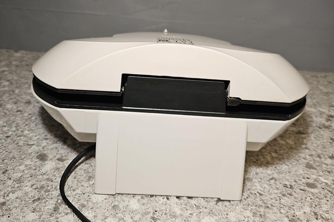 George Foreman Lean Mean /Jumbo Reducing Grilling Machine GR 36 CB Indoor Grill
