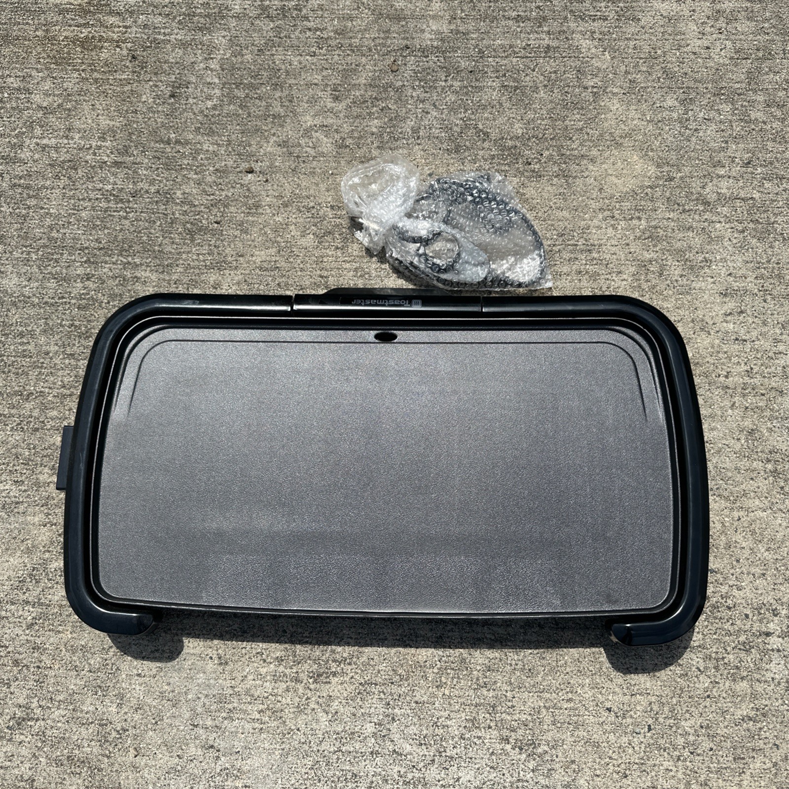 TOASTMASTER ELECTRIC NONSTICK GRIDDLE 10 x 20 TM-201GR