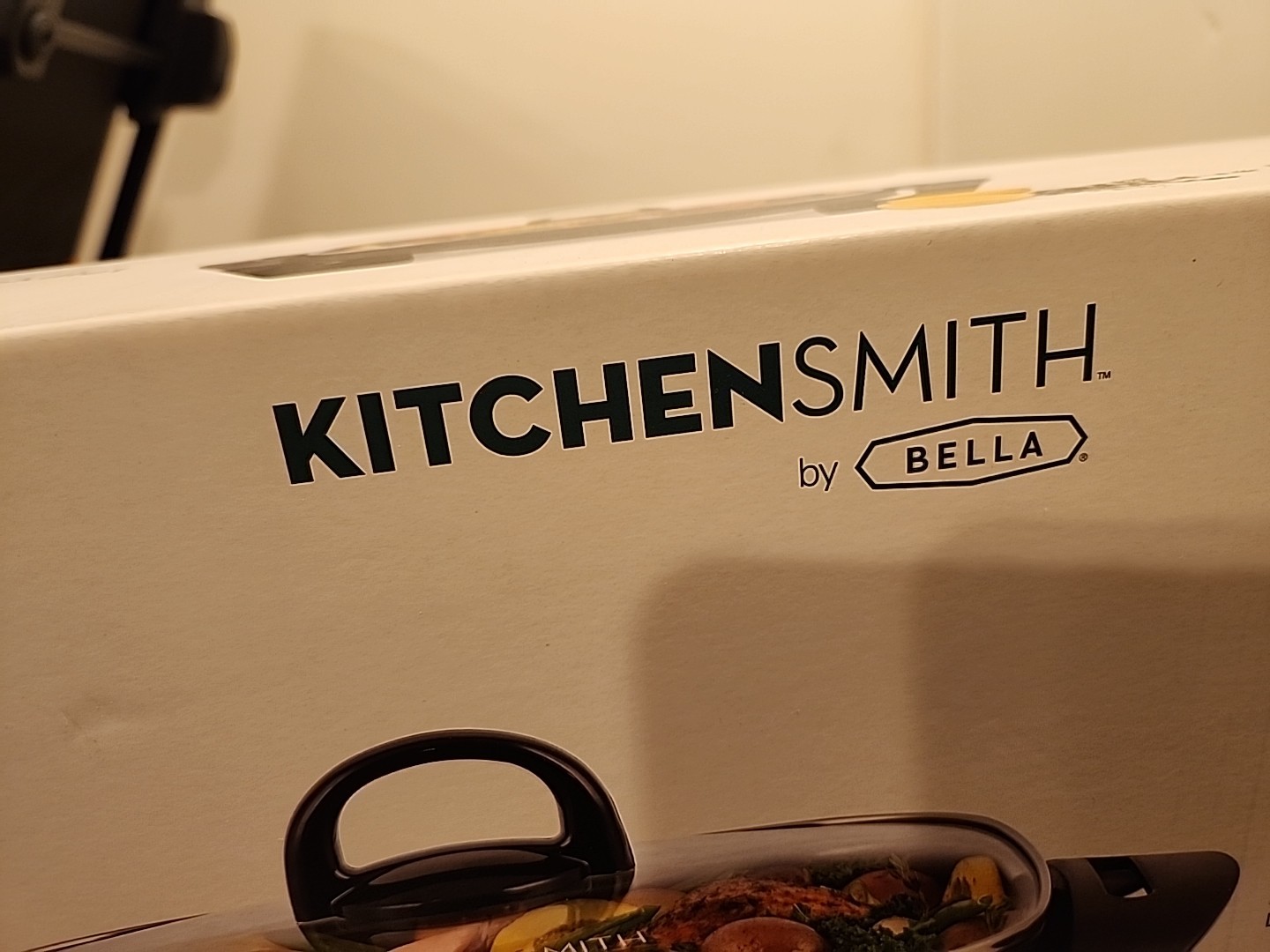 KitchenSmith by Bella TXG-619 11”x11” Electric Skillet 12117