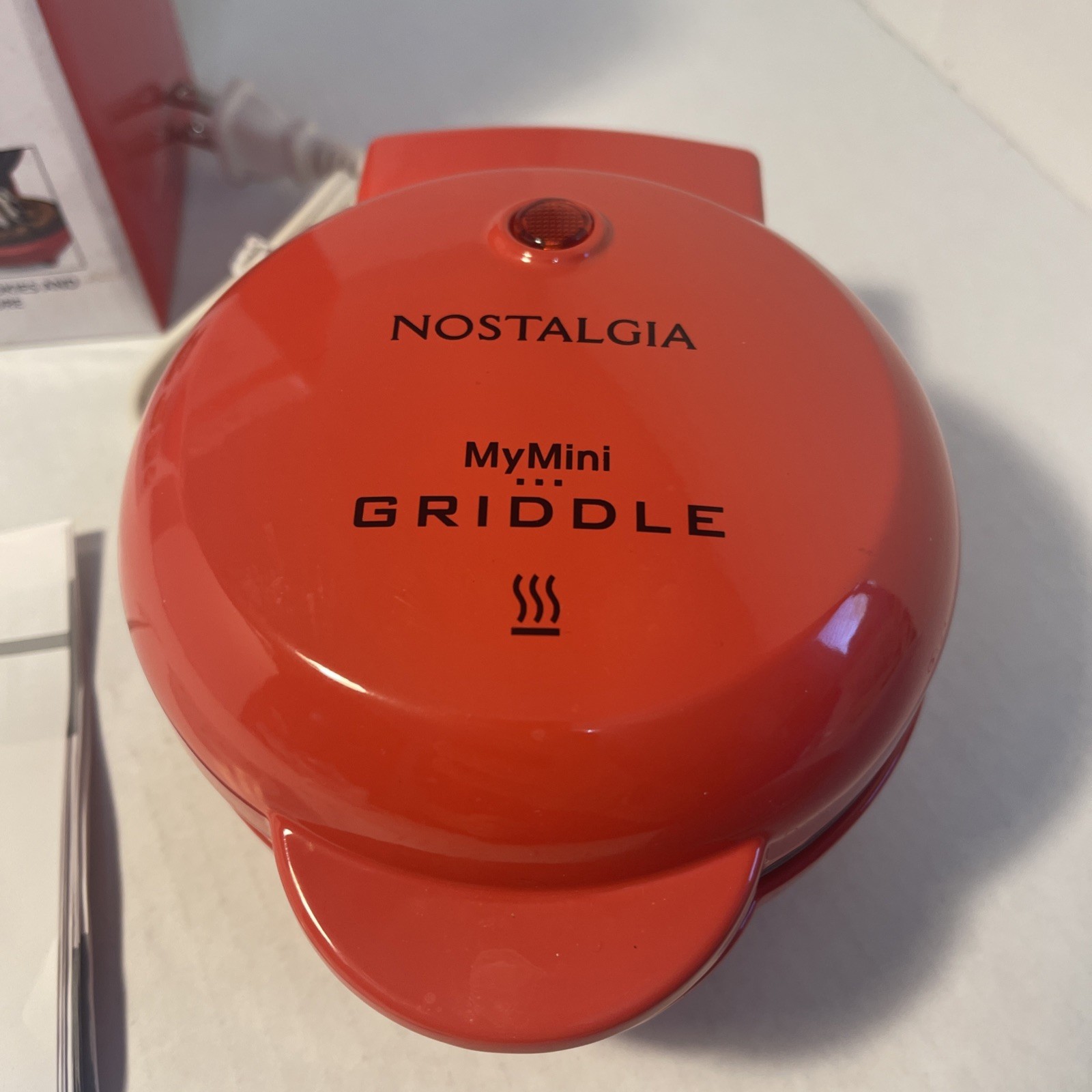 Nostalgia My Mini 5″ Non Stick Surface Griddle-Burgers Pancakes Cookies Eggs New
