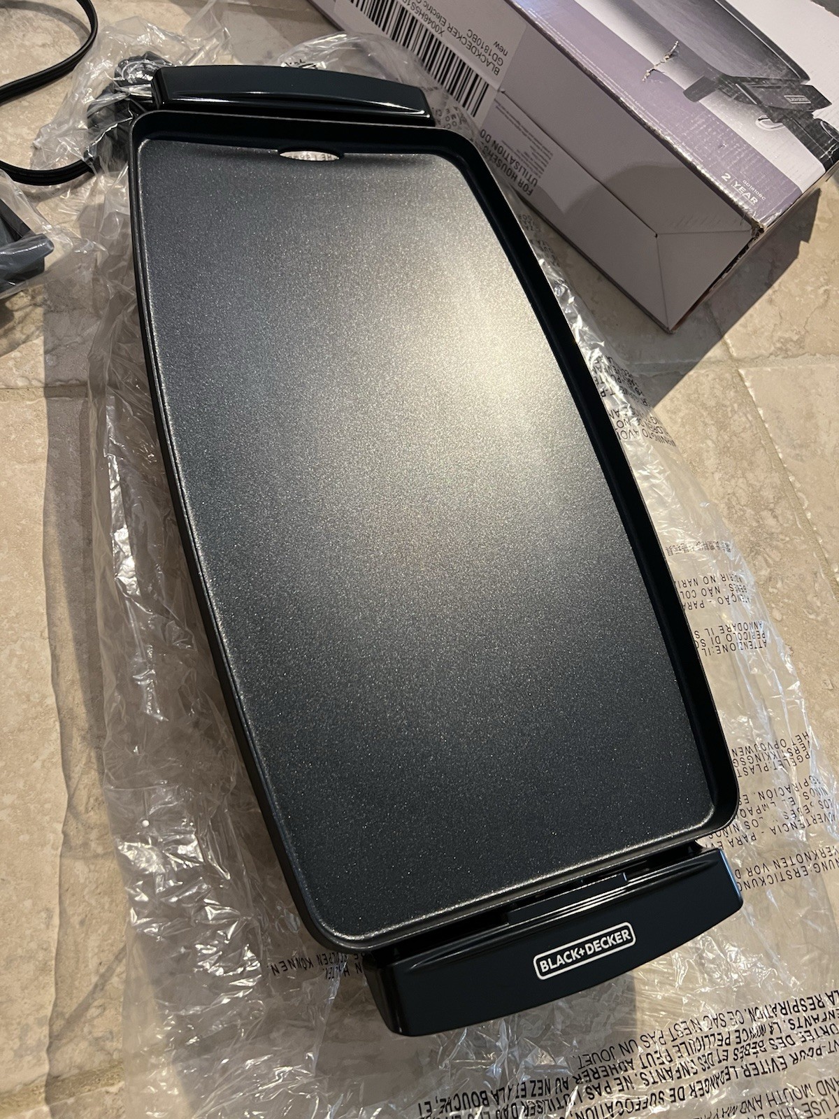 Black + Decker Electric Griddle Family Size GD1810BC