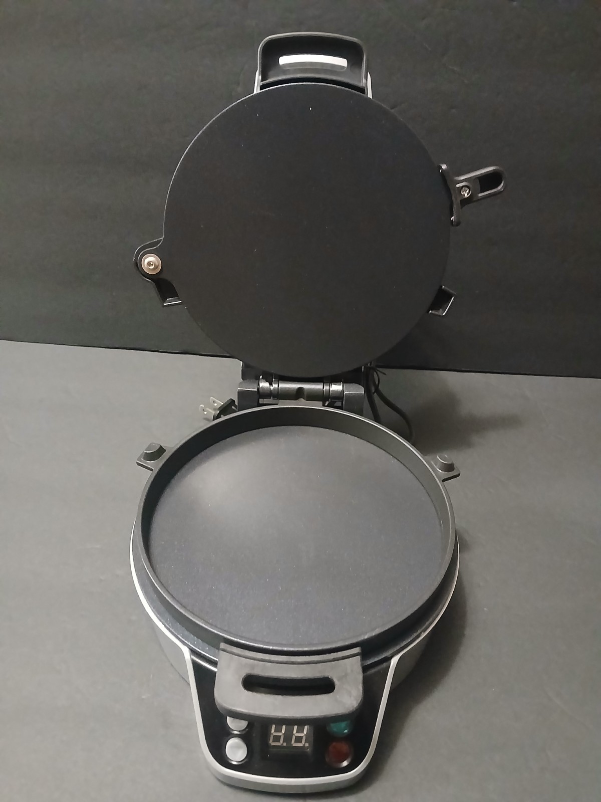 Hamilton Beach Breakfast Burrito Maker Model 25495 Type ST31 120v 60hz 600w