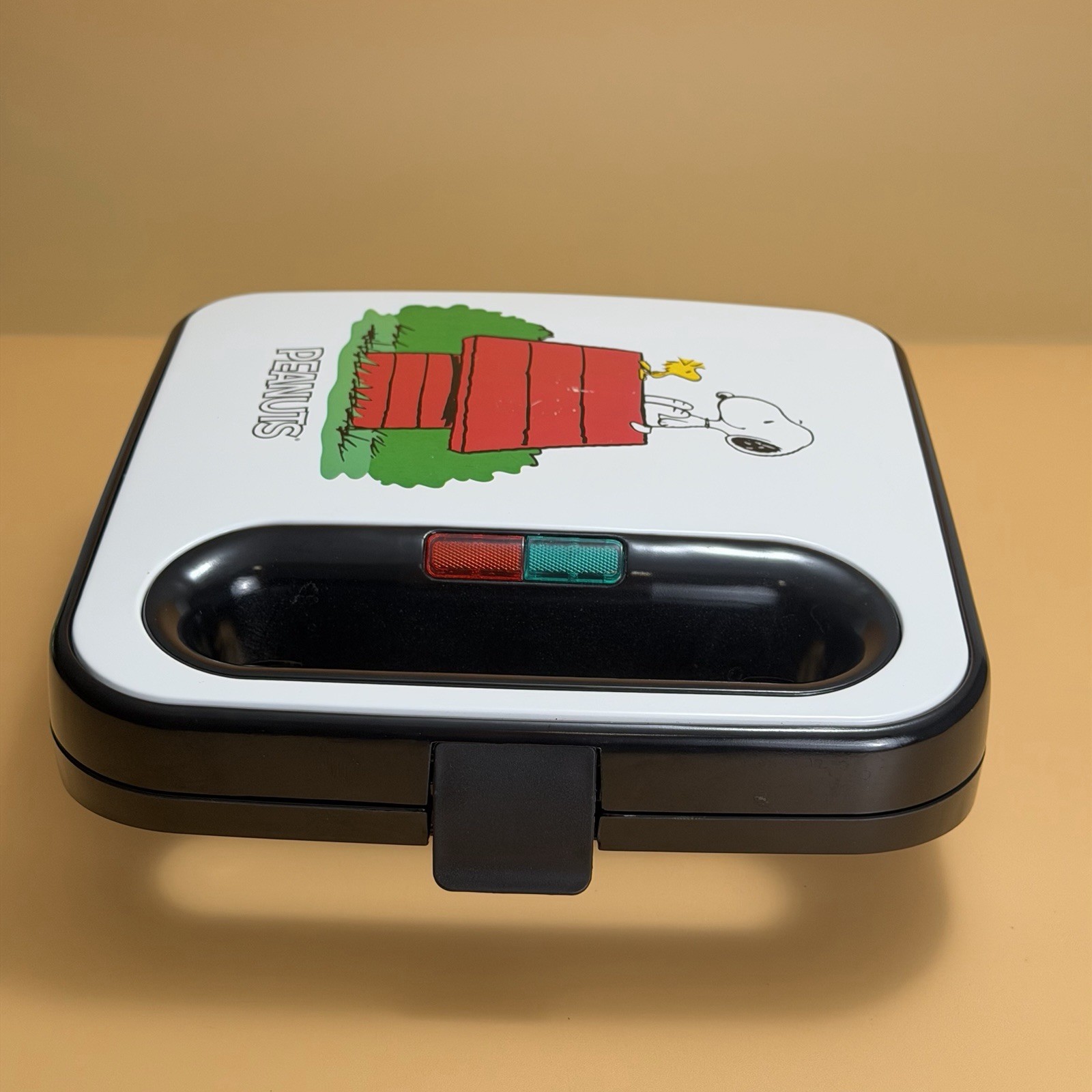Peanuts Grilled Cheese Sandwich Maker Snoopy & Woodstock Panini Snacks Tested
