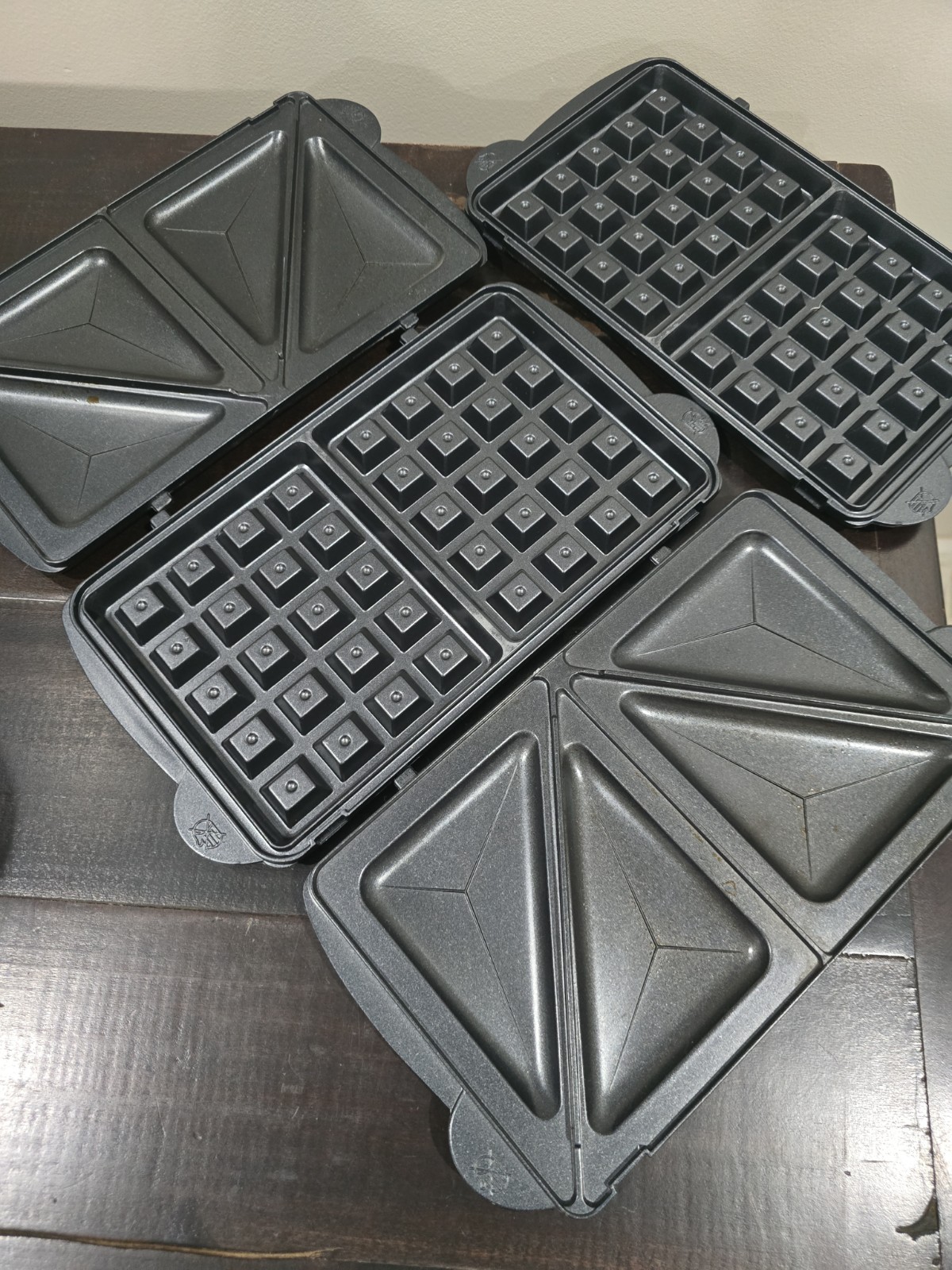 Cornell 2 in 1 Waffle and Sandwich Maker Replacement Trays 2 Pair