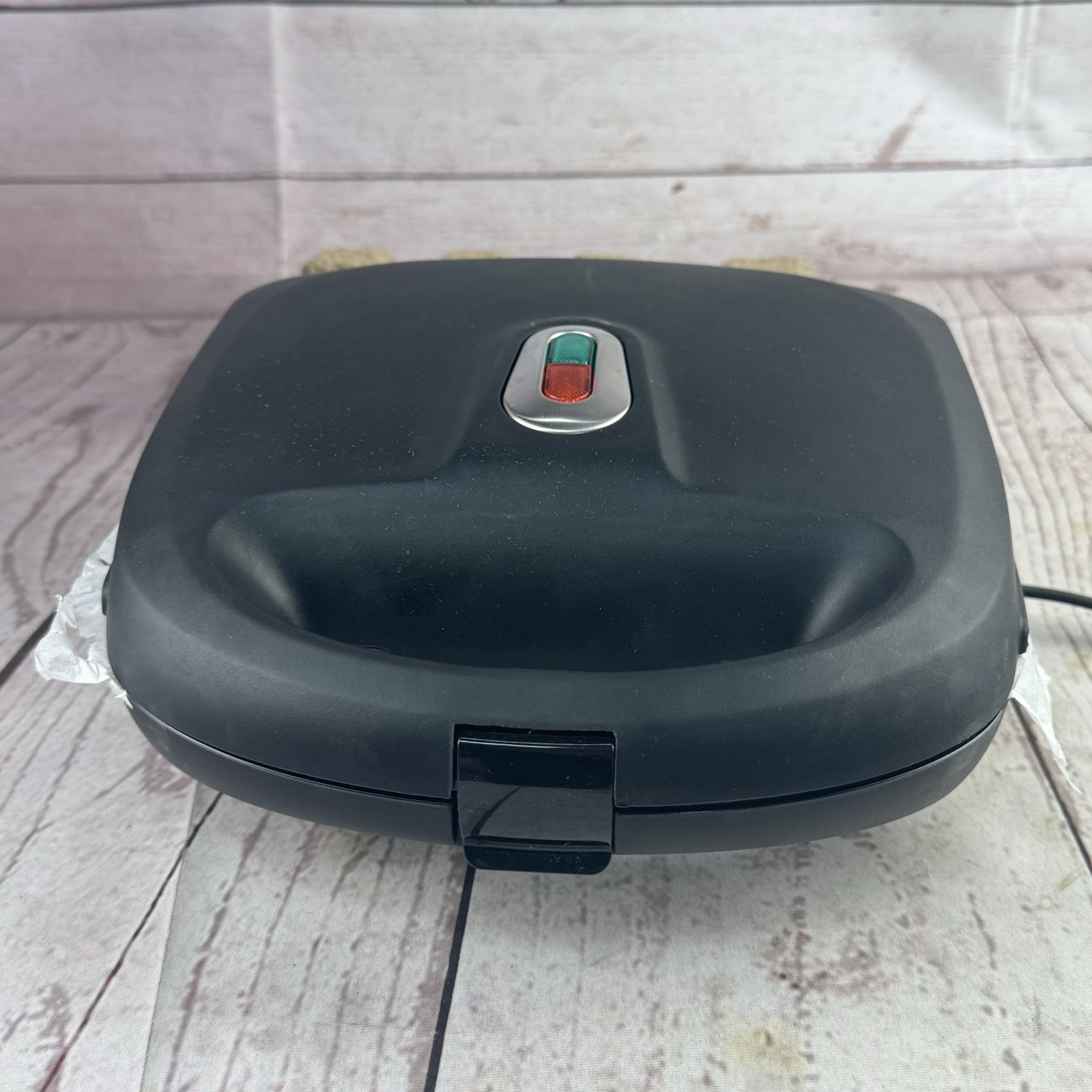 Mainstays Waffle Sandwich Maker Removable Plates Black 750W