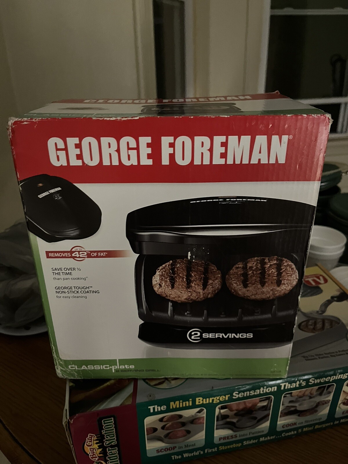 George Foreman, 2 Serving BLACK Grill Classic Plate GR10B New In Original Box