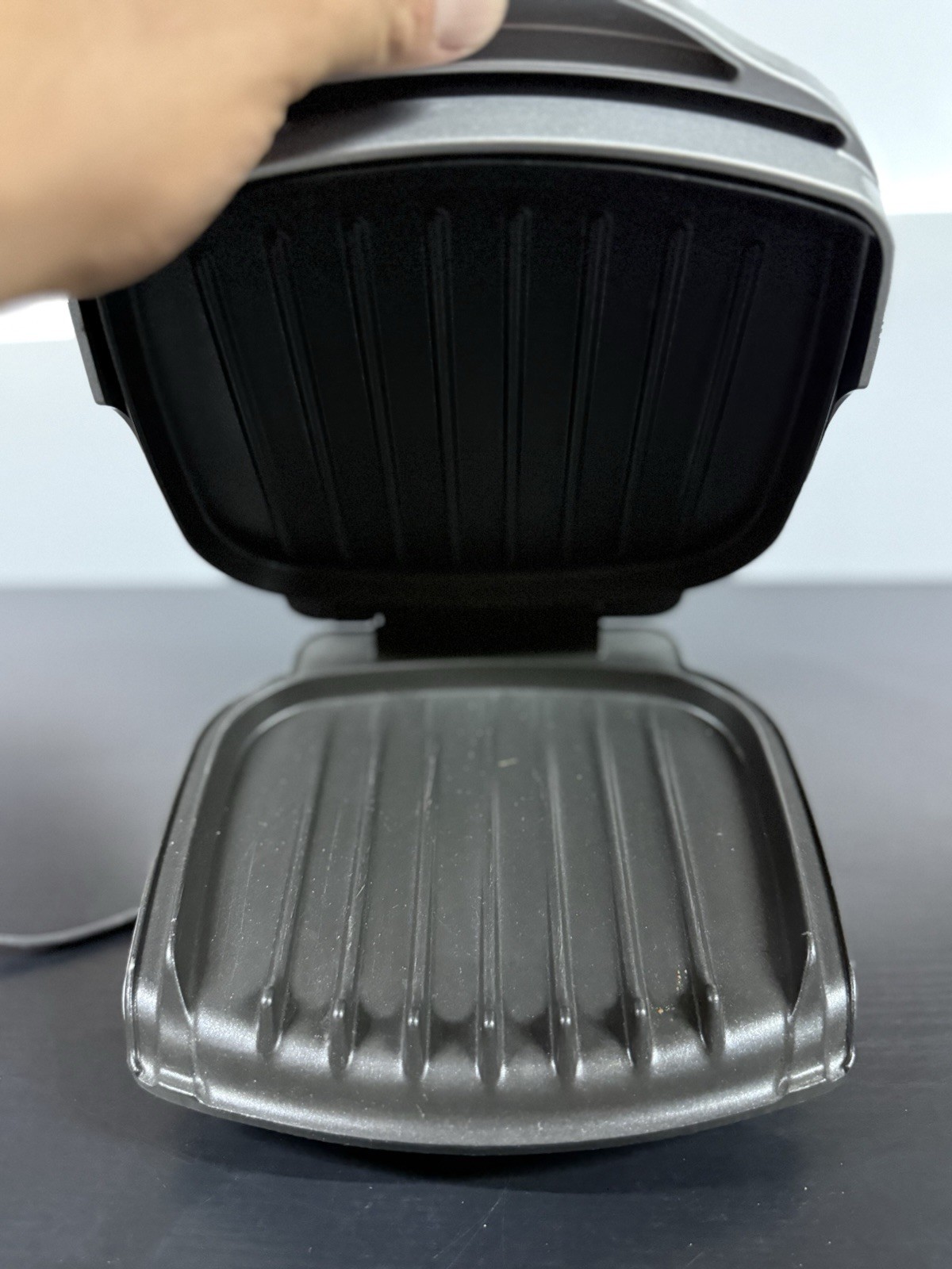 George Foreman Lean Mean Fat Grilling Machine Bun Warmer Apartment Eatin GR10ABW