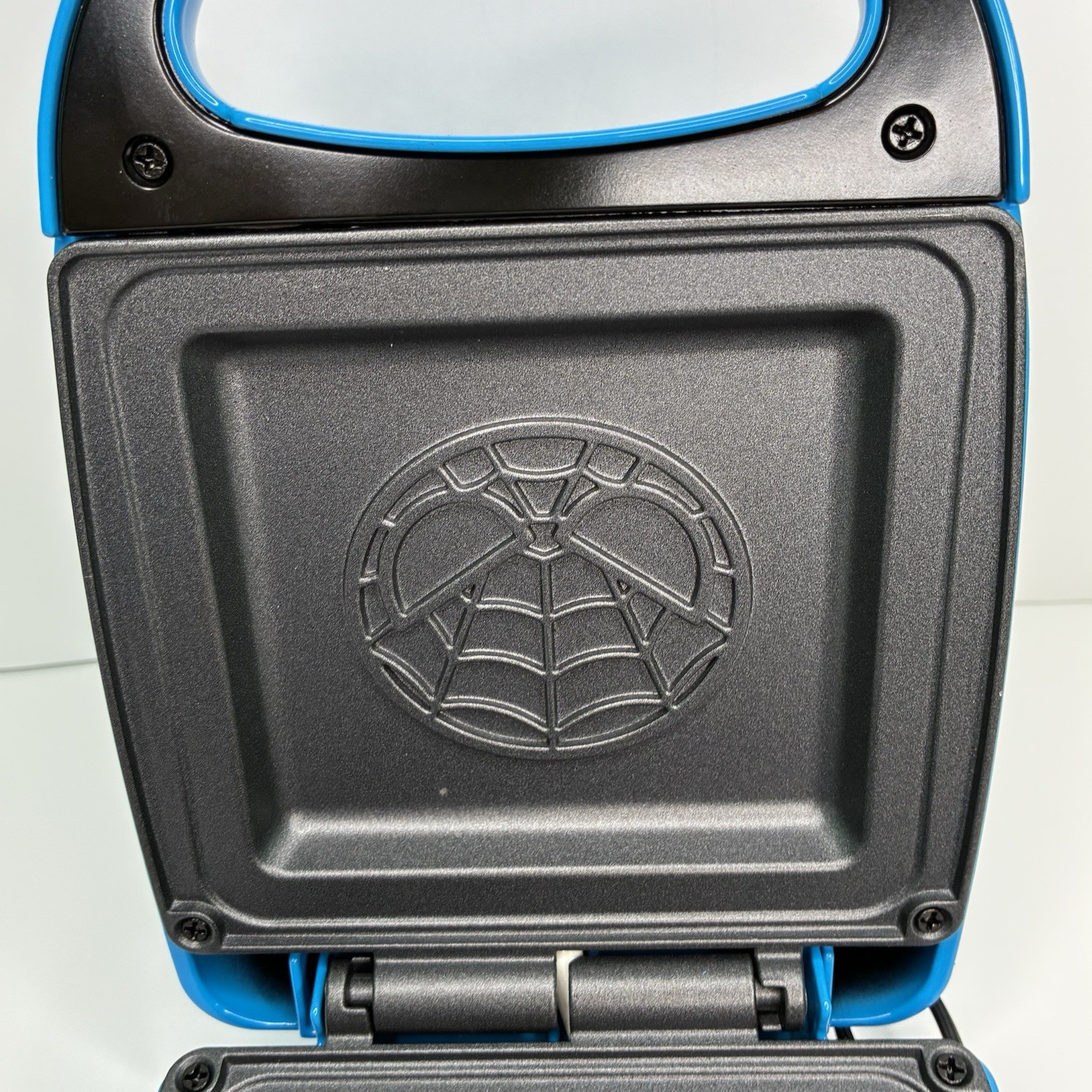 Uncanny Brands Marvel’s Spiderman Single Sandwich Maker Panini Grill