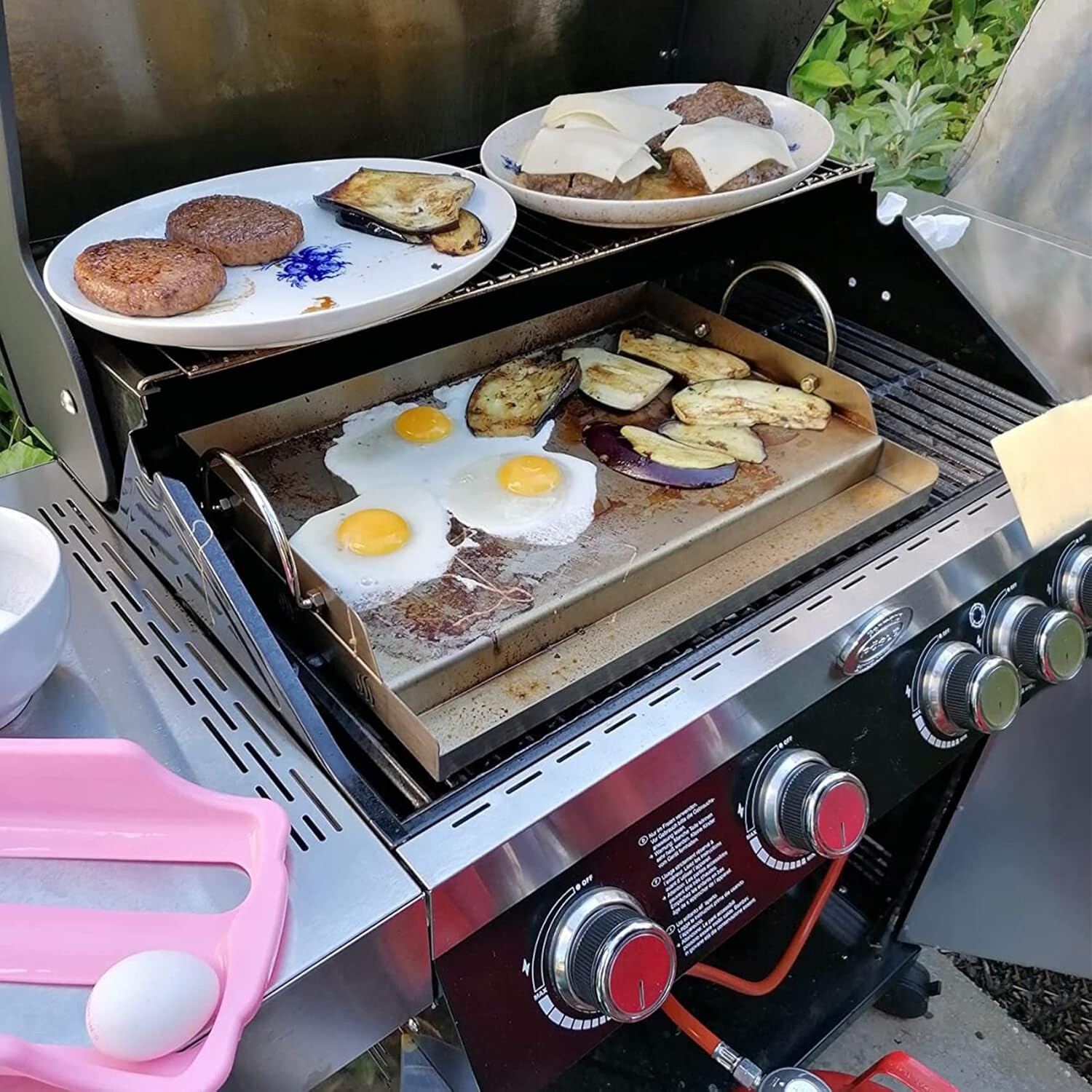 Versatile 23″x16″ Flat Top Griddle with Grease Groove – Perfect for Grilling