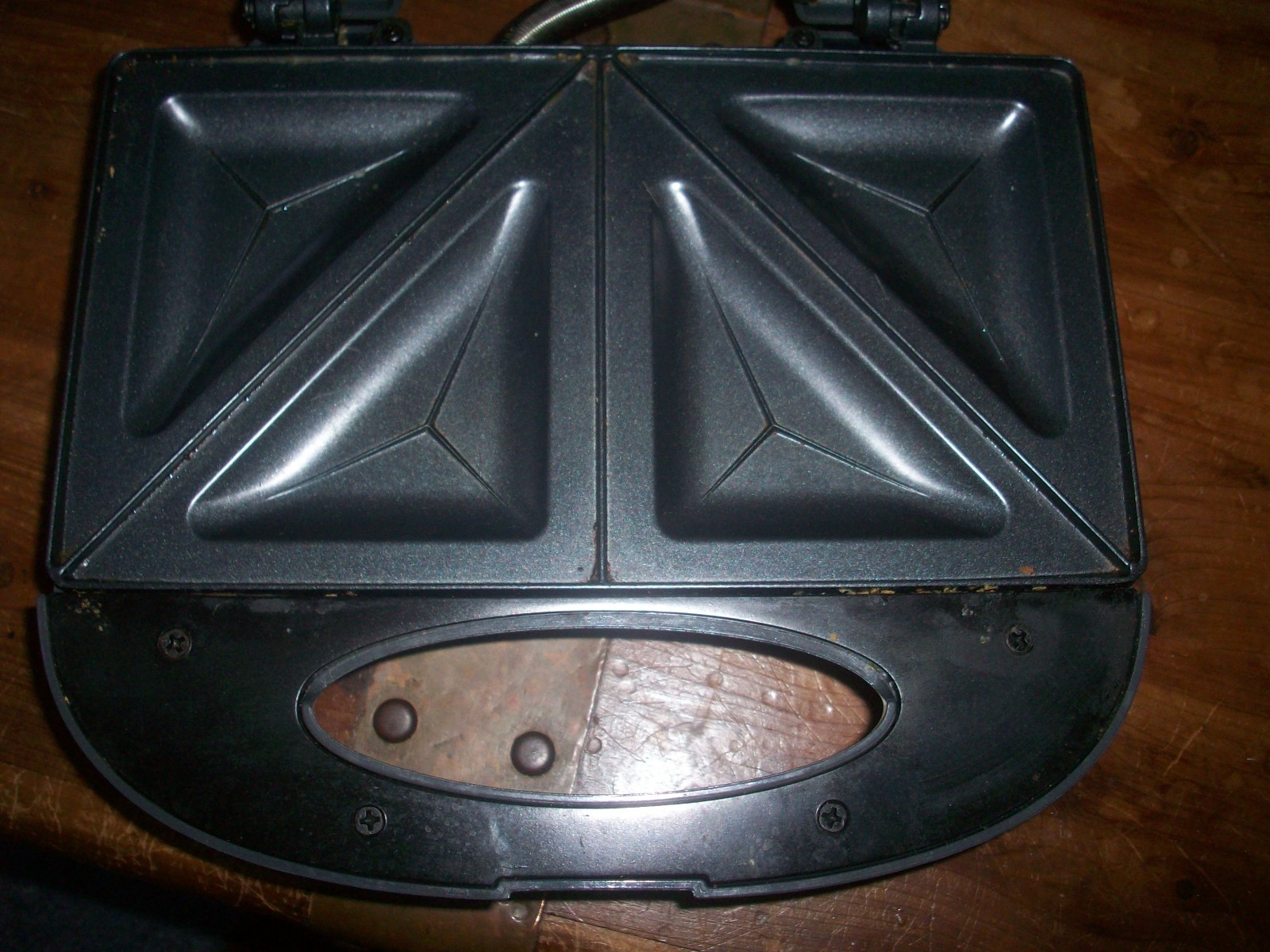 Sunbeam Sandwich Maker 2 Slice Non Stick Cool Touch Handle Gray, Compact tested