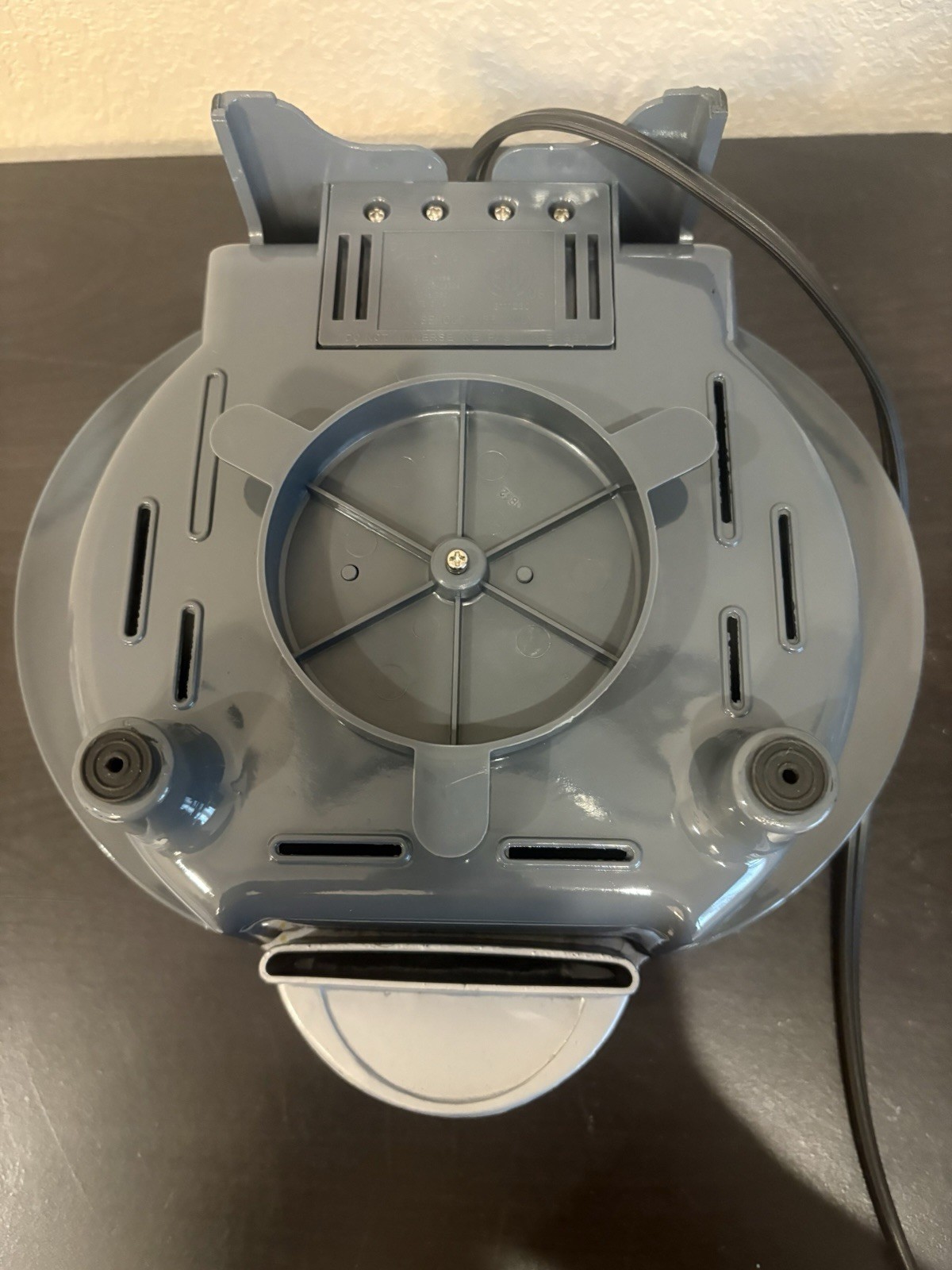 GT Xpress 101 Indoor Grill. Designed For Making Quick Sandwiches/Omelets/Dessert
