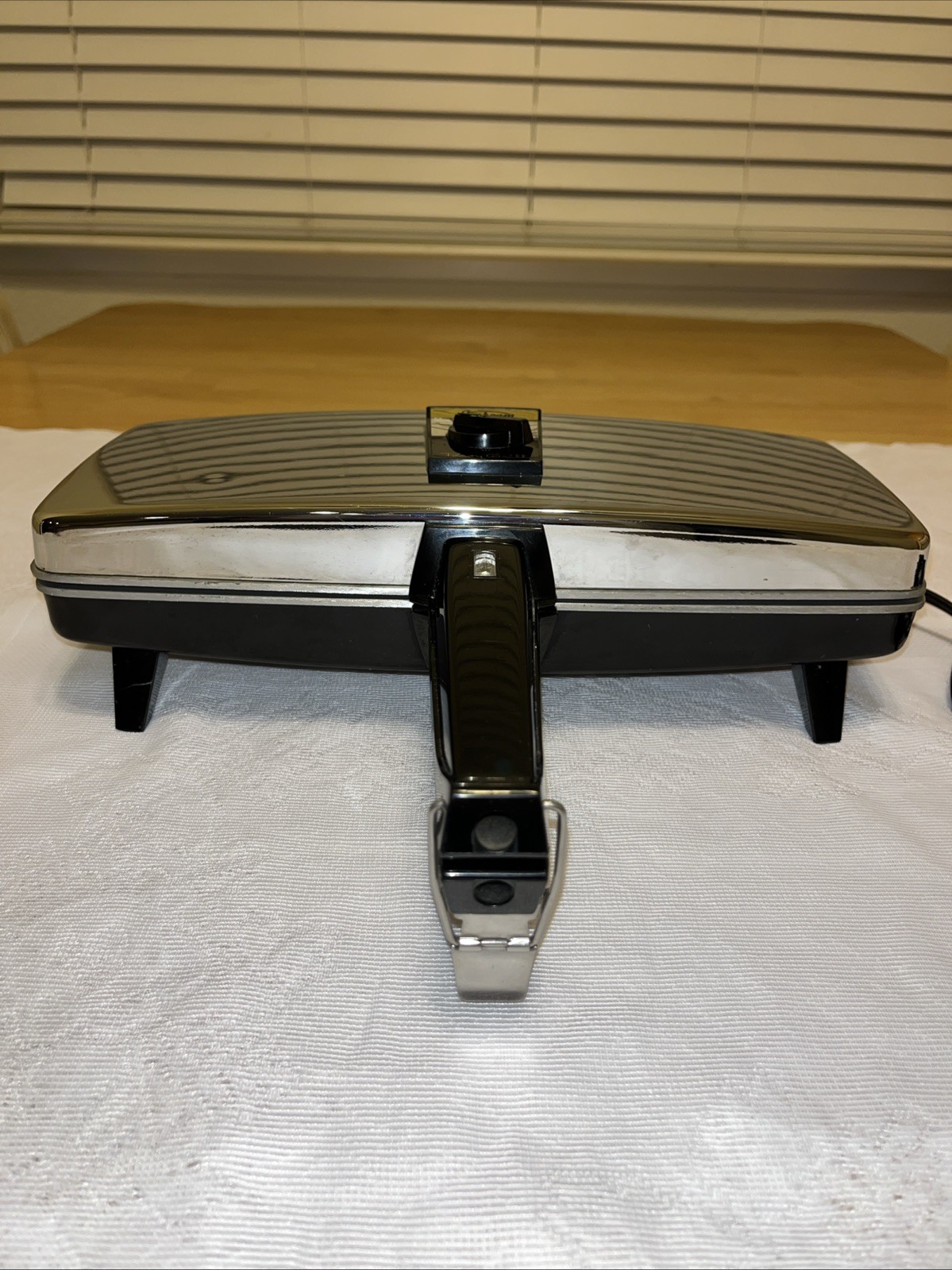 Vintage Sunbeam Party Grill Chrome Sandwich Maker Press 870 Electric TESTED WRKS