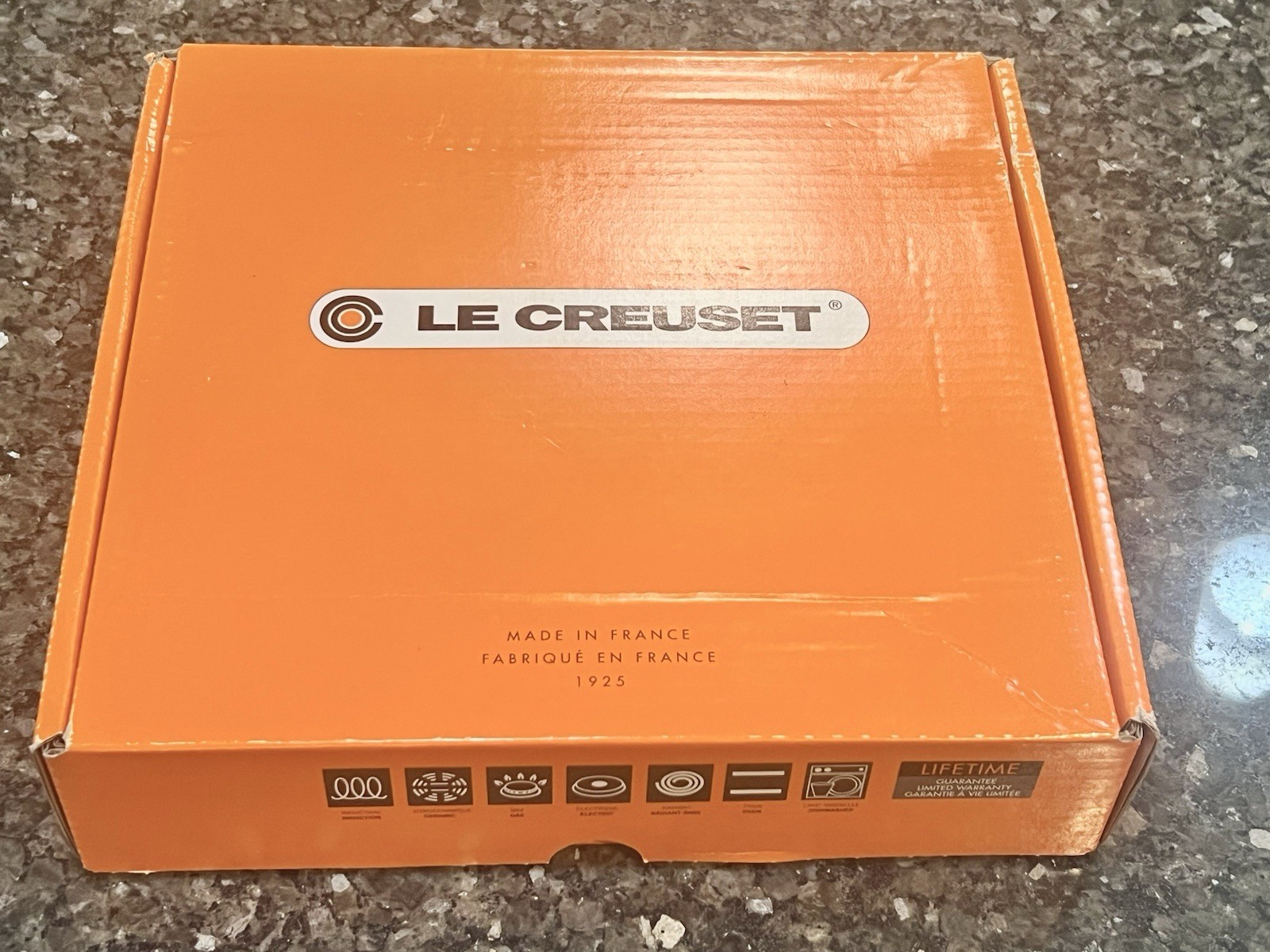 NEW Le Creuset Enameled Cast Iron Skinny Square Grill Pan 9-1/2″ Chiffon Pink