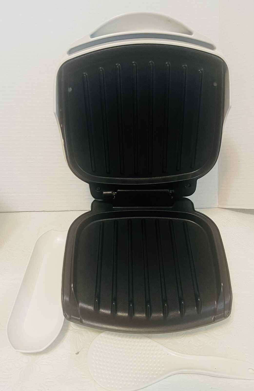 George Foreman GR10ABW Champ Grill with Bun Warmer – White