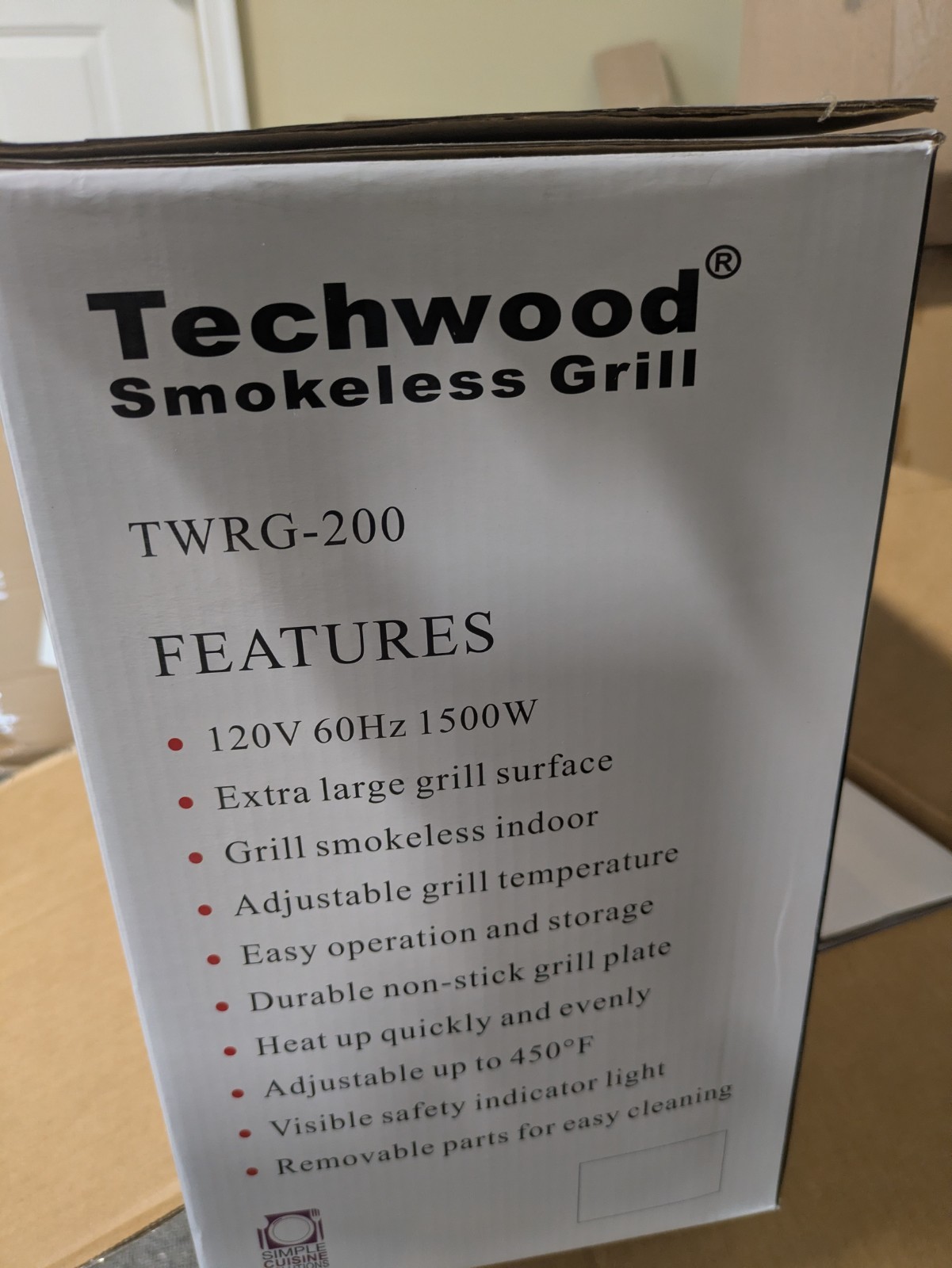Techwood- TWRG-200 Smokeless Indoor Electric Grill w/ Nonstick Plate 1500W