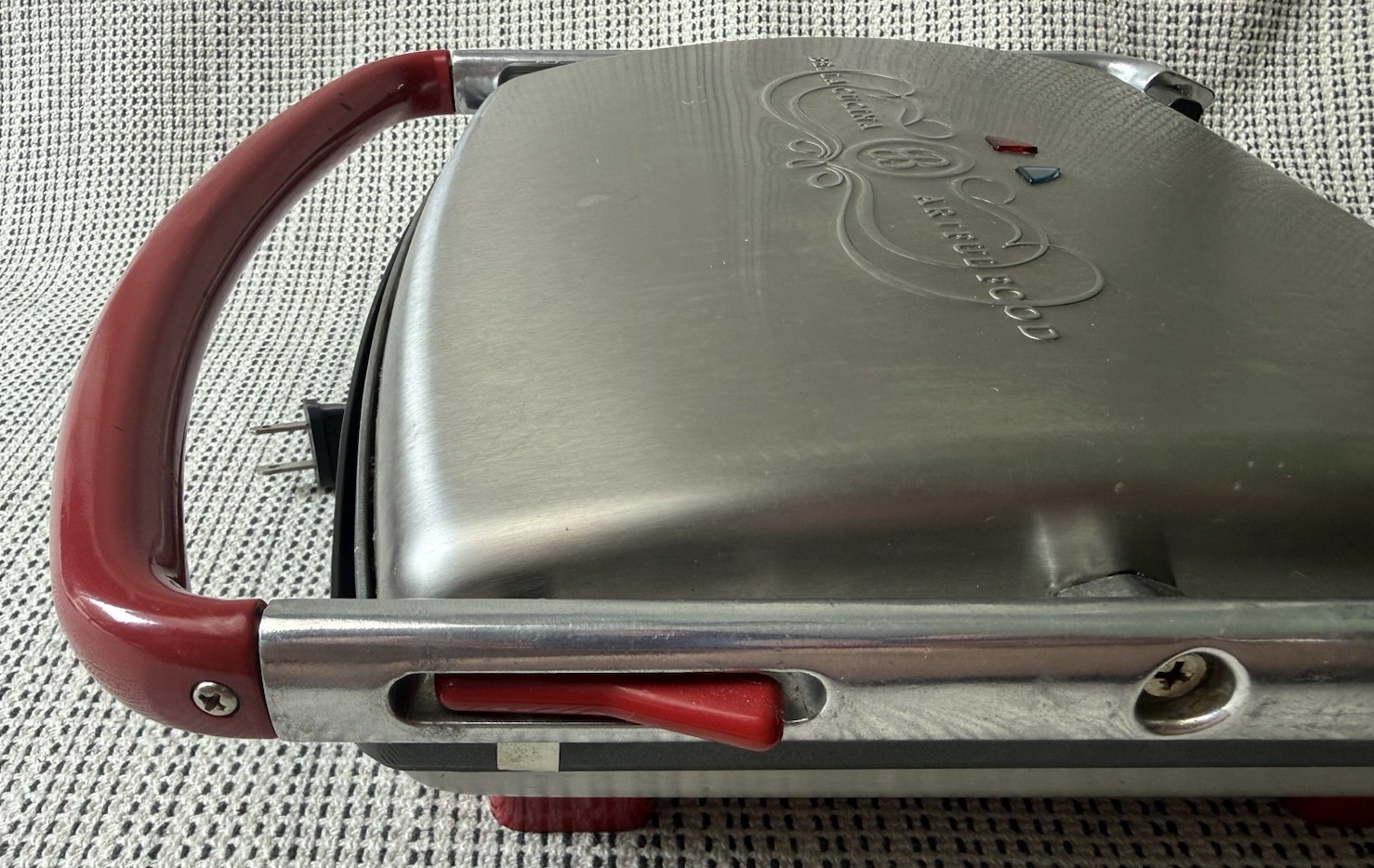 Bella Cucina Artful Food Red Silver Stainless Steel 13002 Panini Grill Household