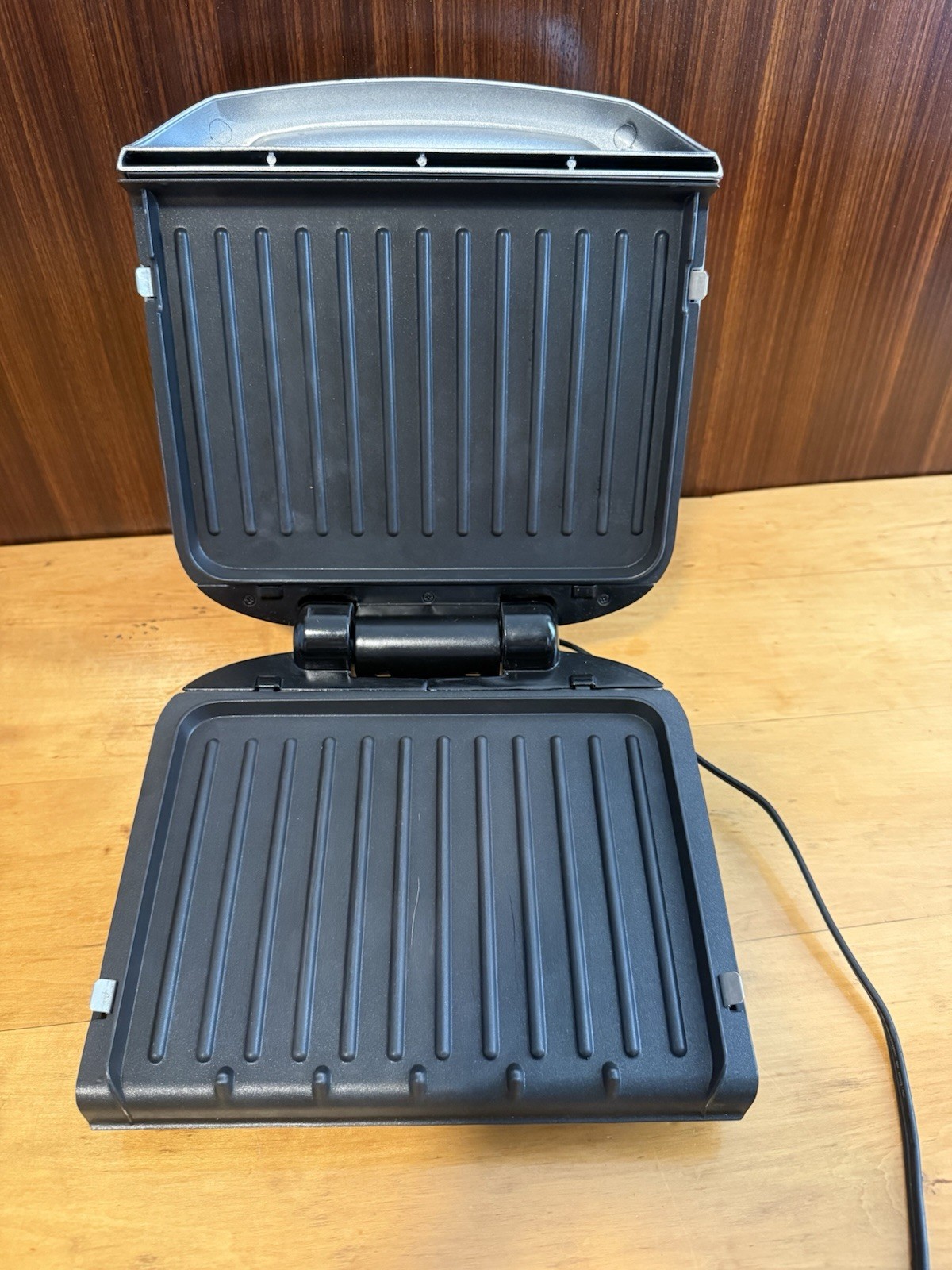 George Foreman GRP1060B Removable Plate Grill – Black