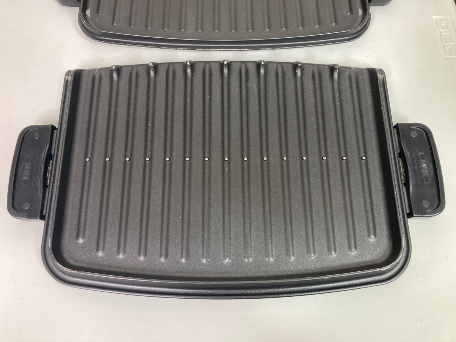 George Foreman Grill Plates GRP99 GRP95 GRP95R Removable Grates Top & Bottom OEM