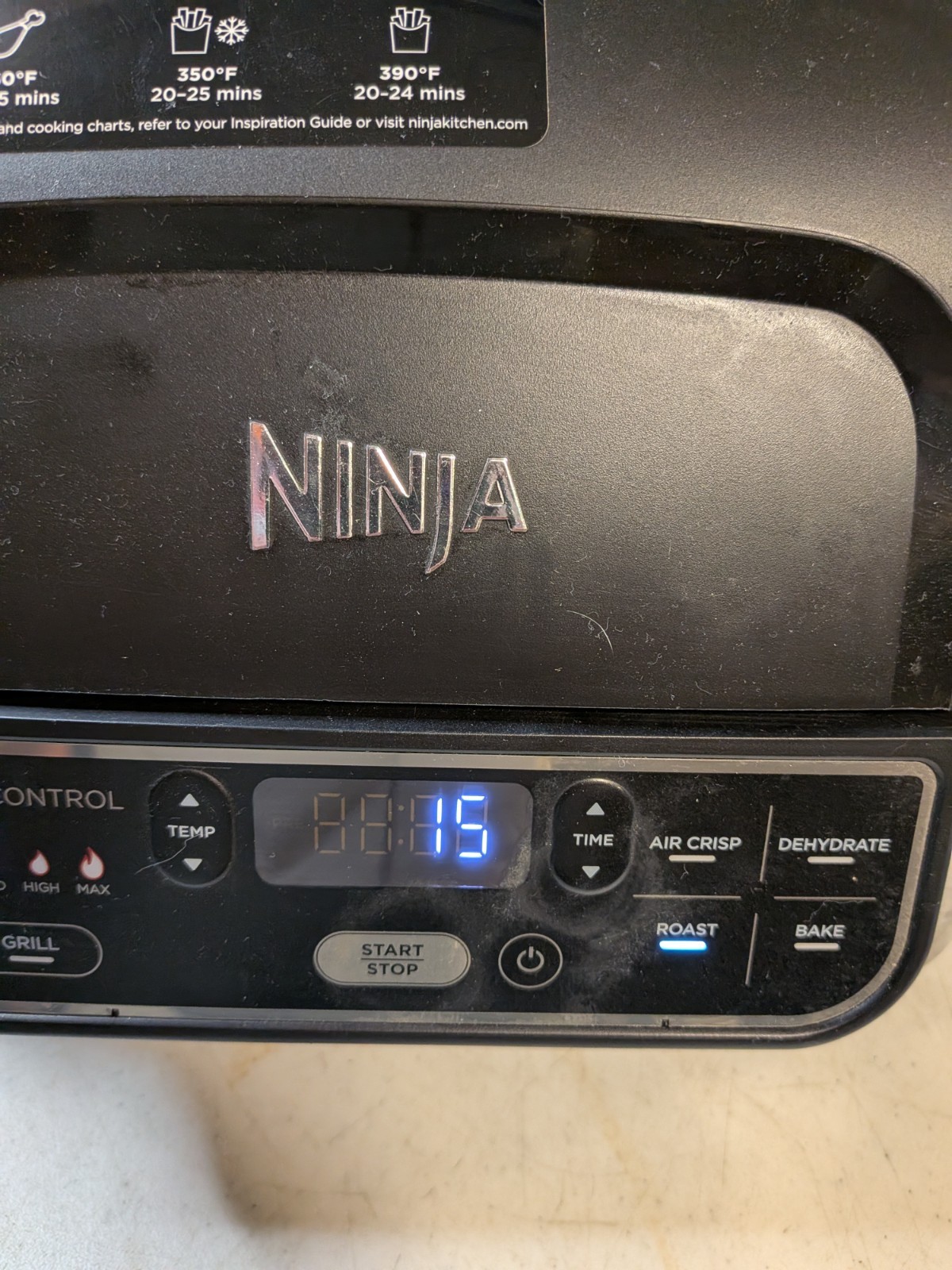 Ninja Foodi 5-in-1 Indoor Grill and Air Fryer – Black/Silver AG302