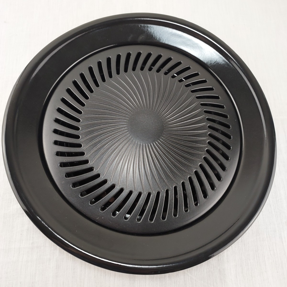 Stovetop Grill Indoor Outdoor Smokeless Pan Mighty Pro Korean BBQ 2 Pieces