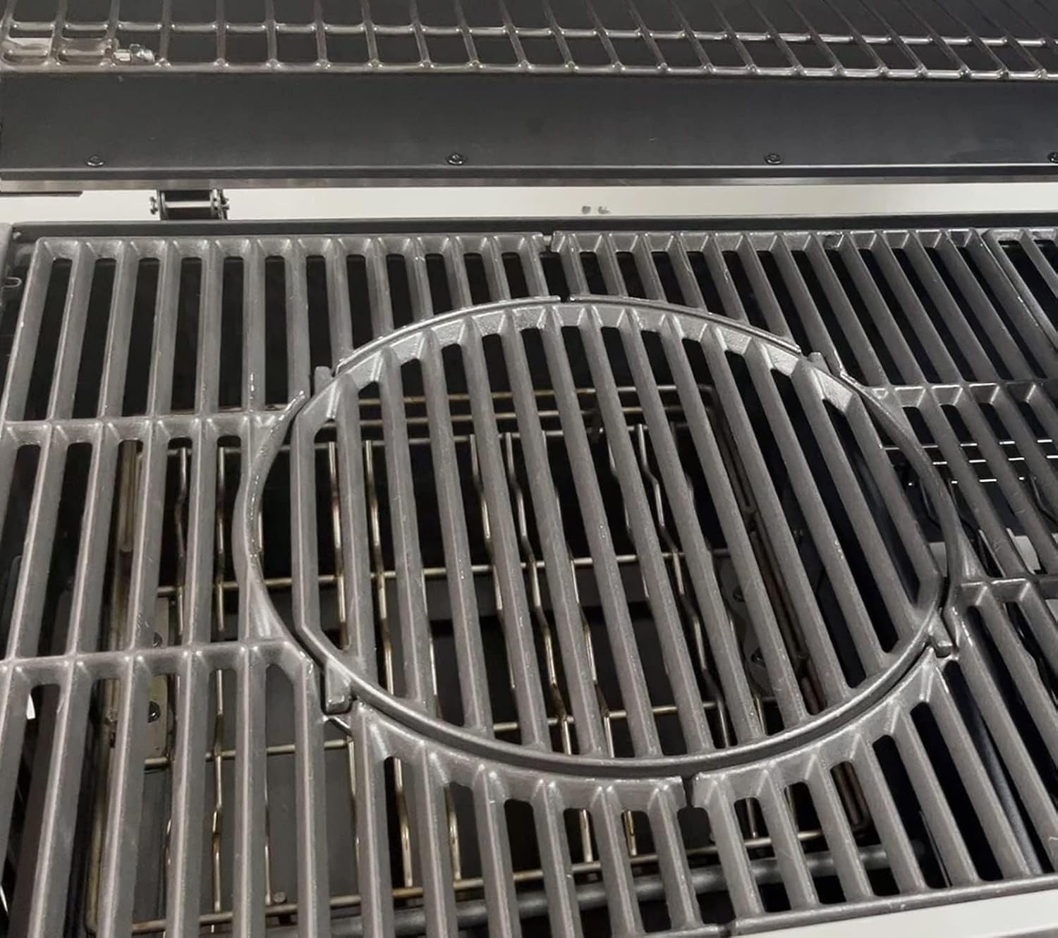 Weber GS4 Compatible Cast Iron Griddle Plate – Durable BBQ Grilling Insert