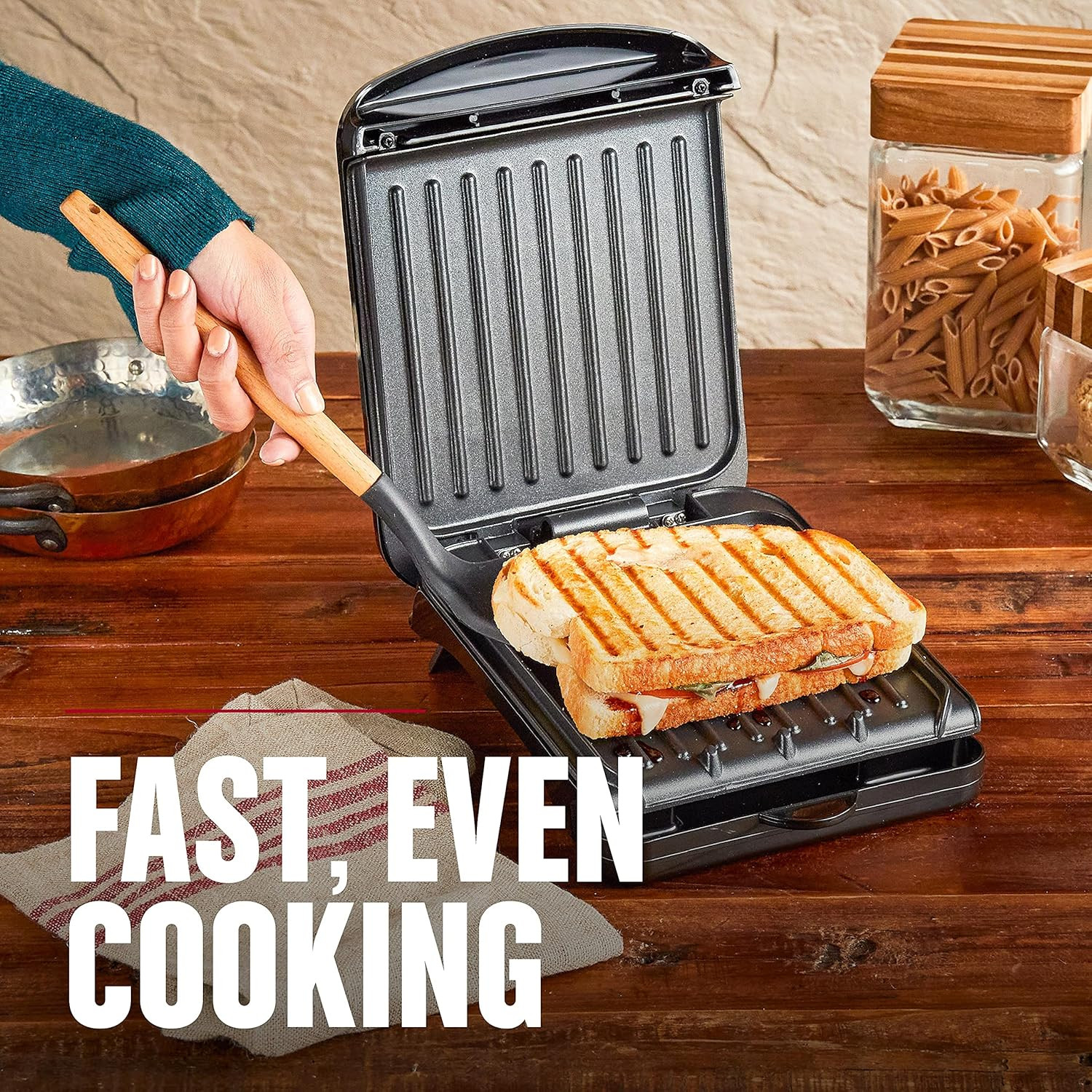 Compact 2-Serving Electric Indoor Grill and Panini Press for 1–2 People, Classic