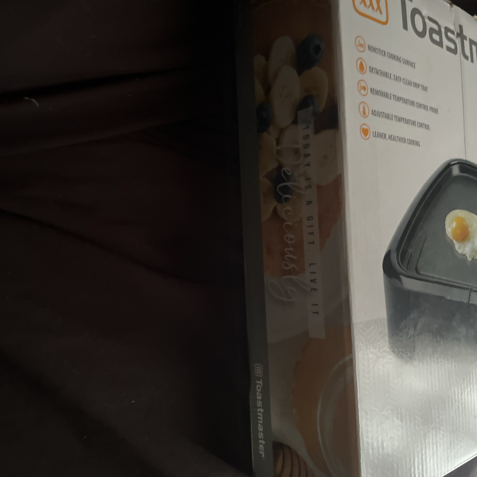 Toastmaster 10in x 16in Electric Nonstick Flat Top Griddle with Drip Tray Black
