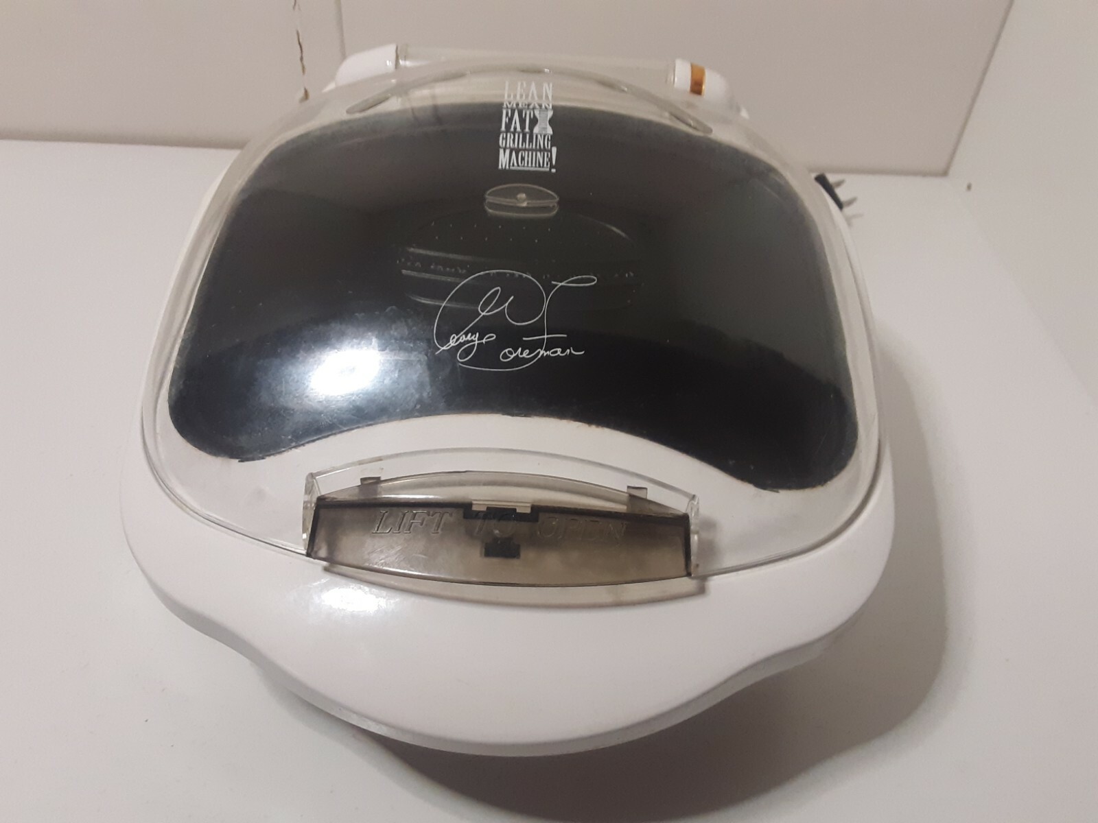 George Foreman Lean Mean Fat Reducing Grilling Machine Model GR10ABW