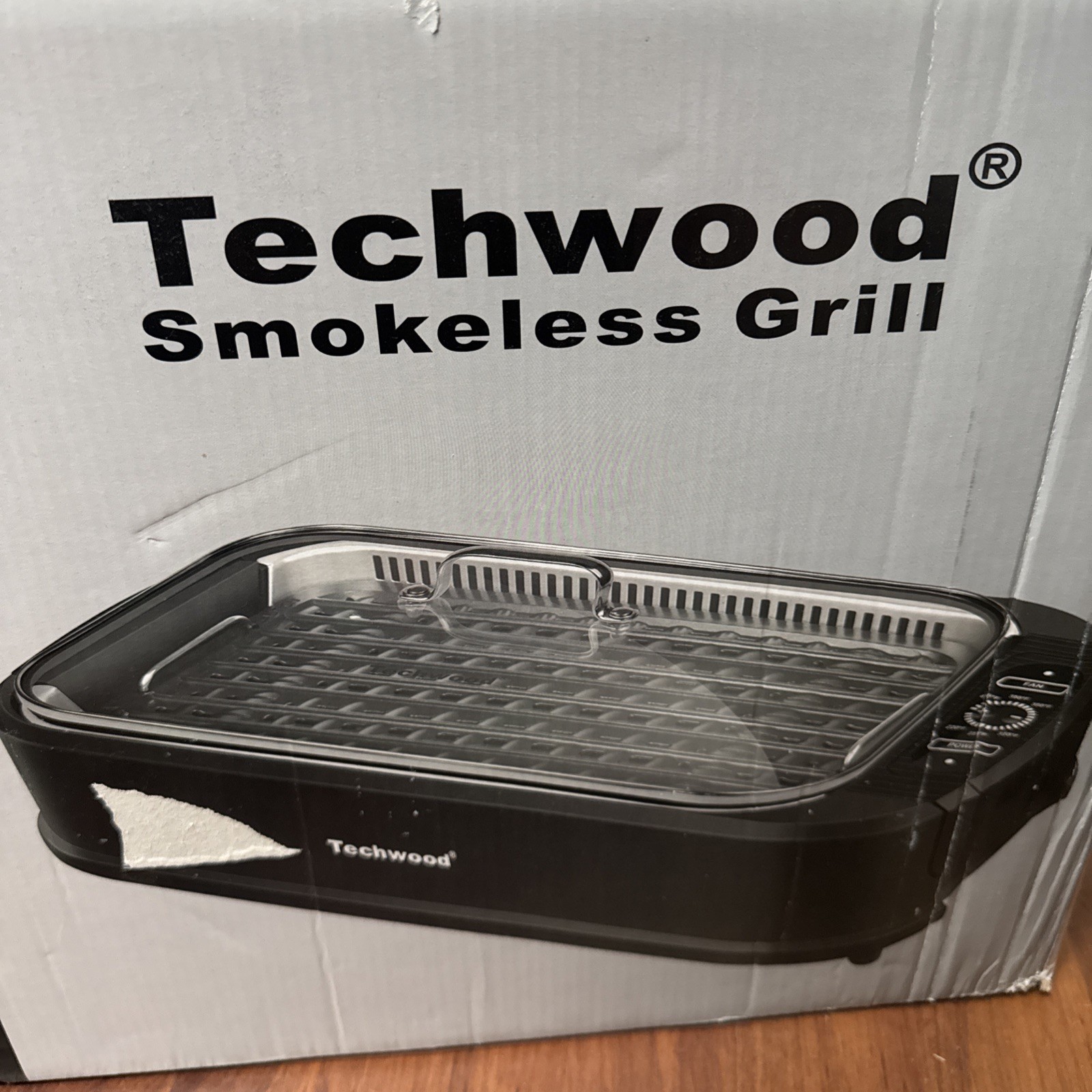 Techwood Smokeless Indoor Electric Grill w/ Nonstick Plate 1500W Temp cont NEW