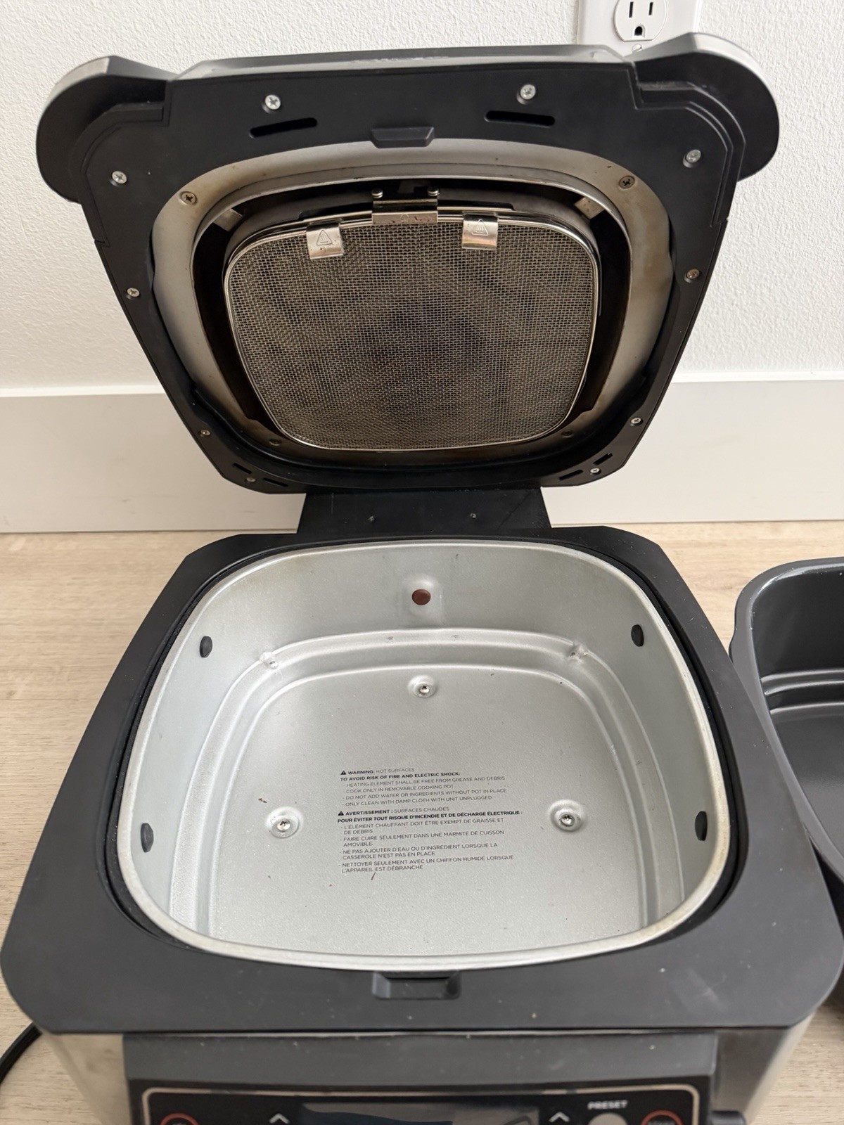 Ninja Foodi Smart 5-in-1 Indoor Grill, Air Crisp, Roast, Bake,Dehydrate EUC