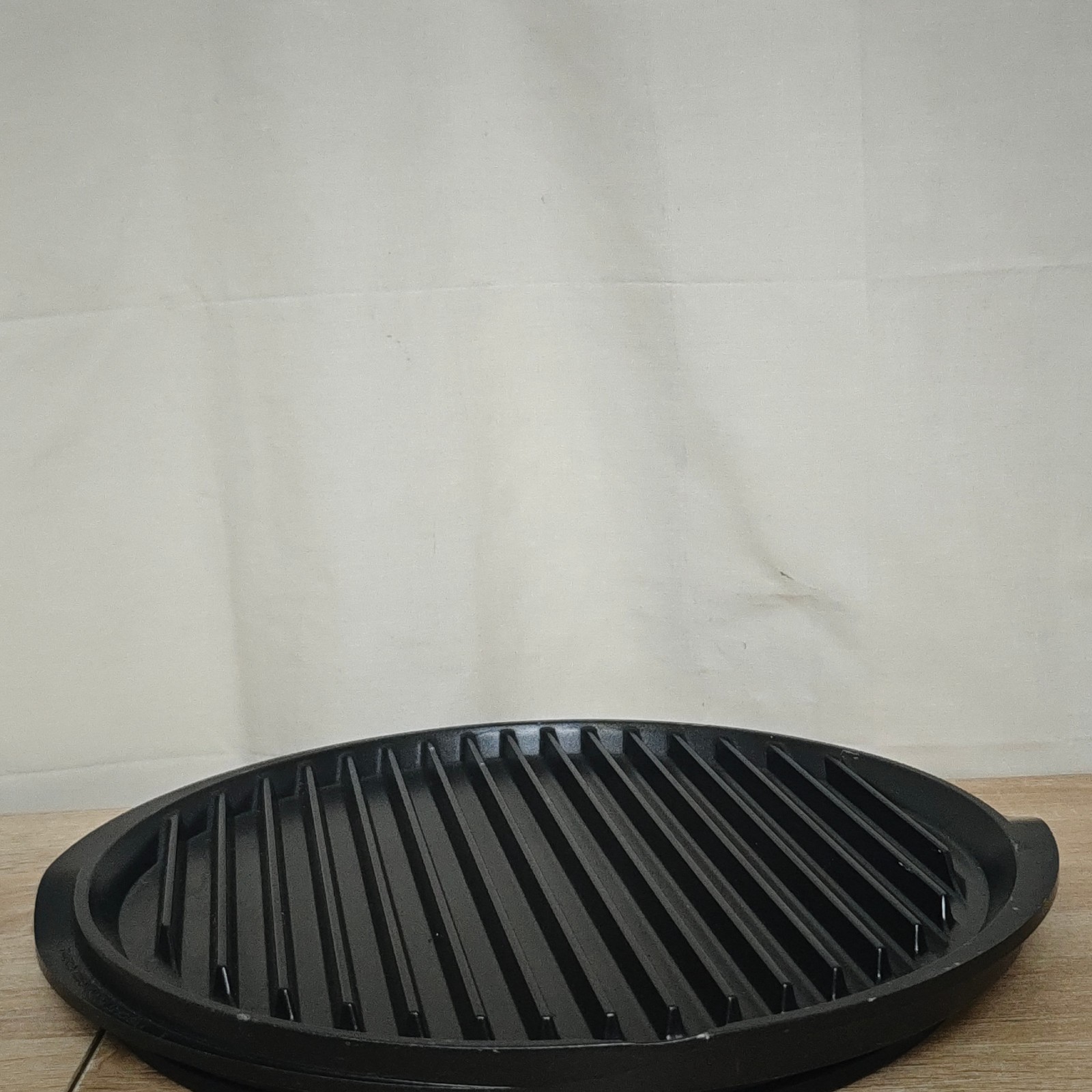 Nordic Ware Reversible Nonstick Procast Round Grill Or Griddle 14″