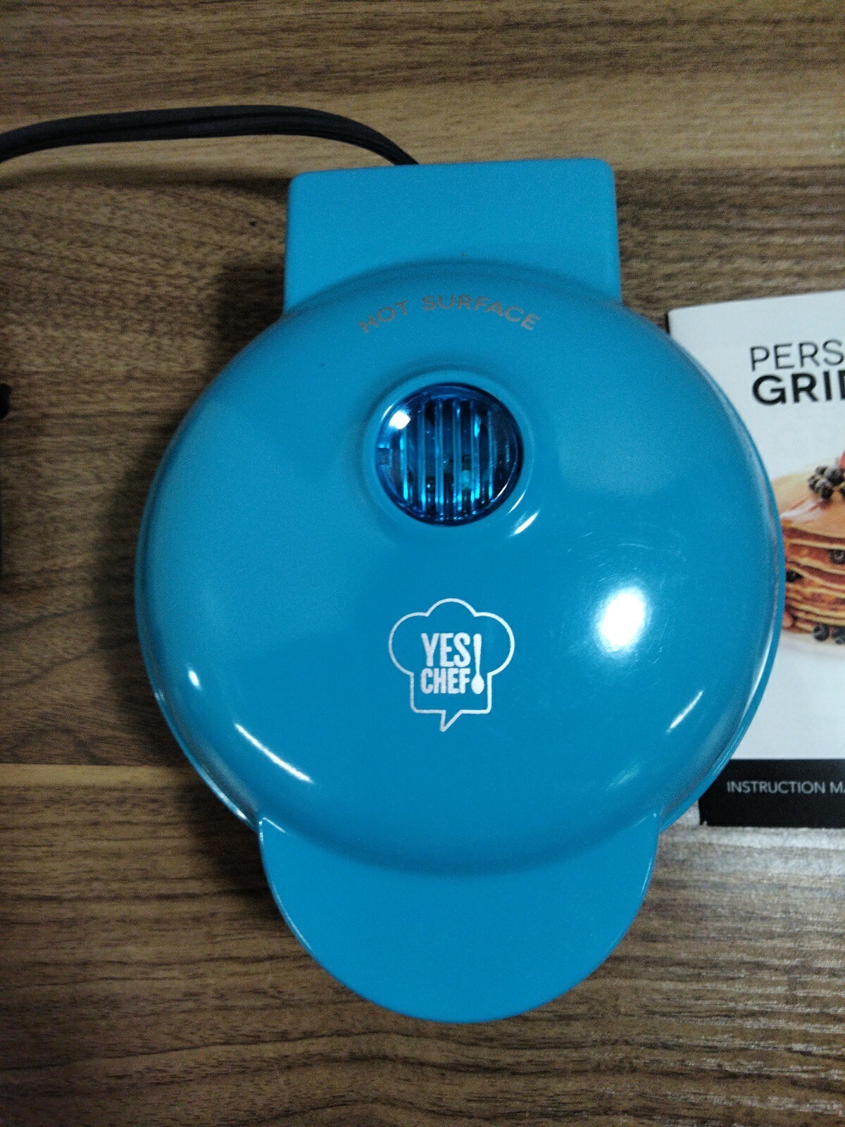 Yes Chef! Personal Griddle Blue with Recipe Guide